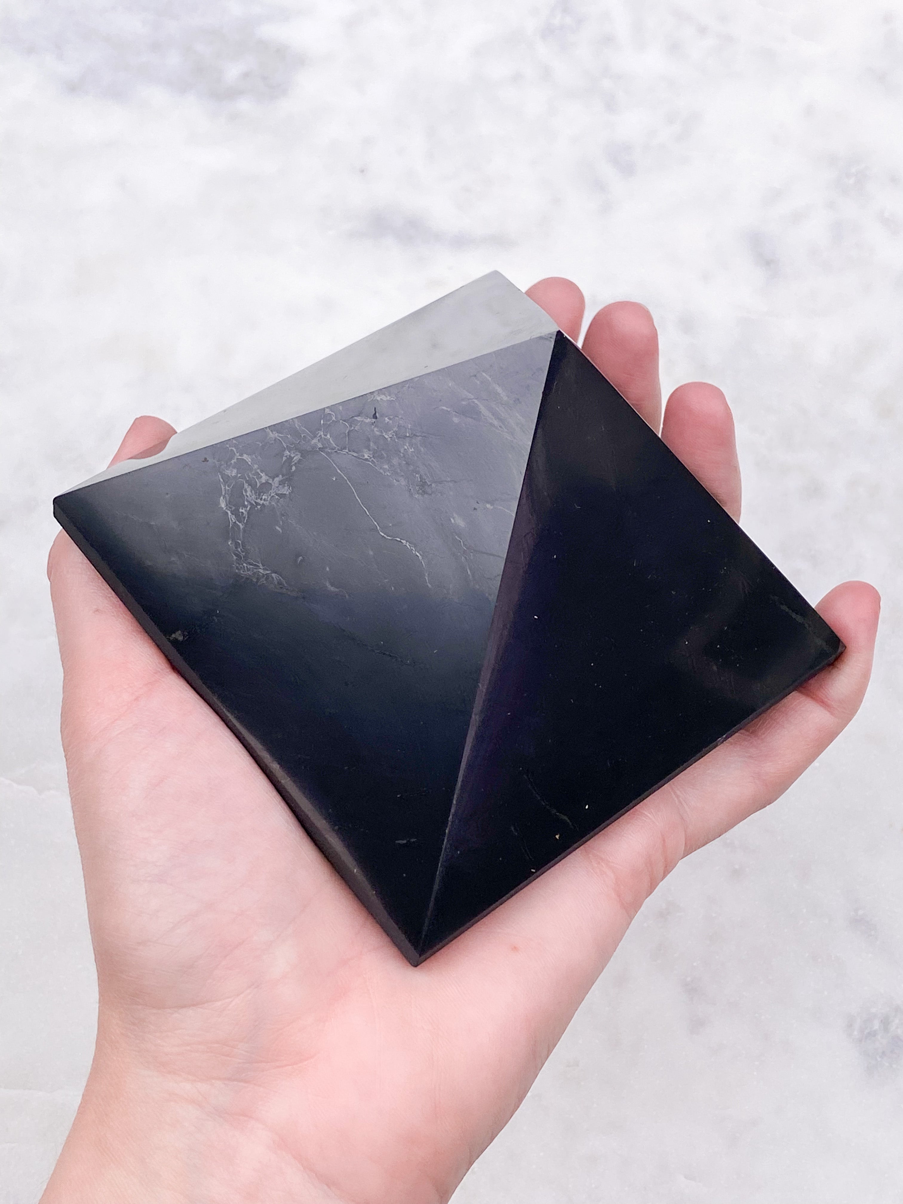 Shungite Ball (2 cm)