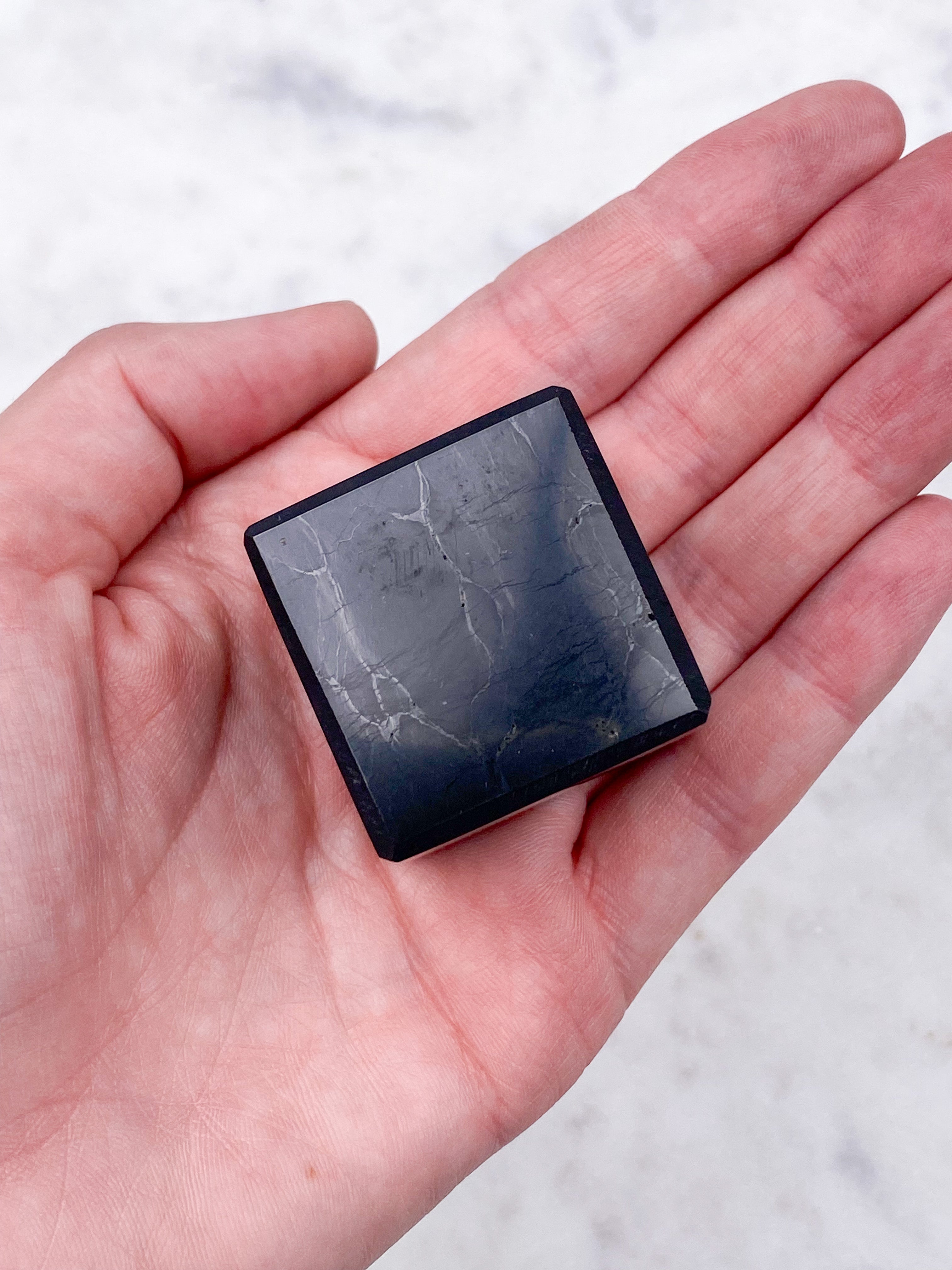 Shungite Ball (2 cm)