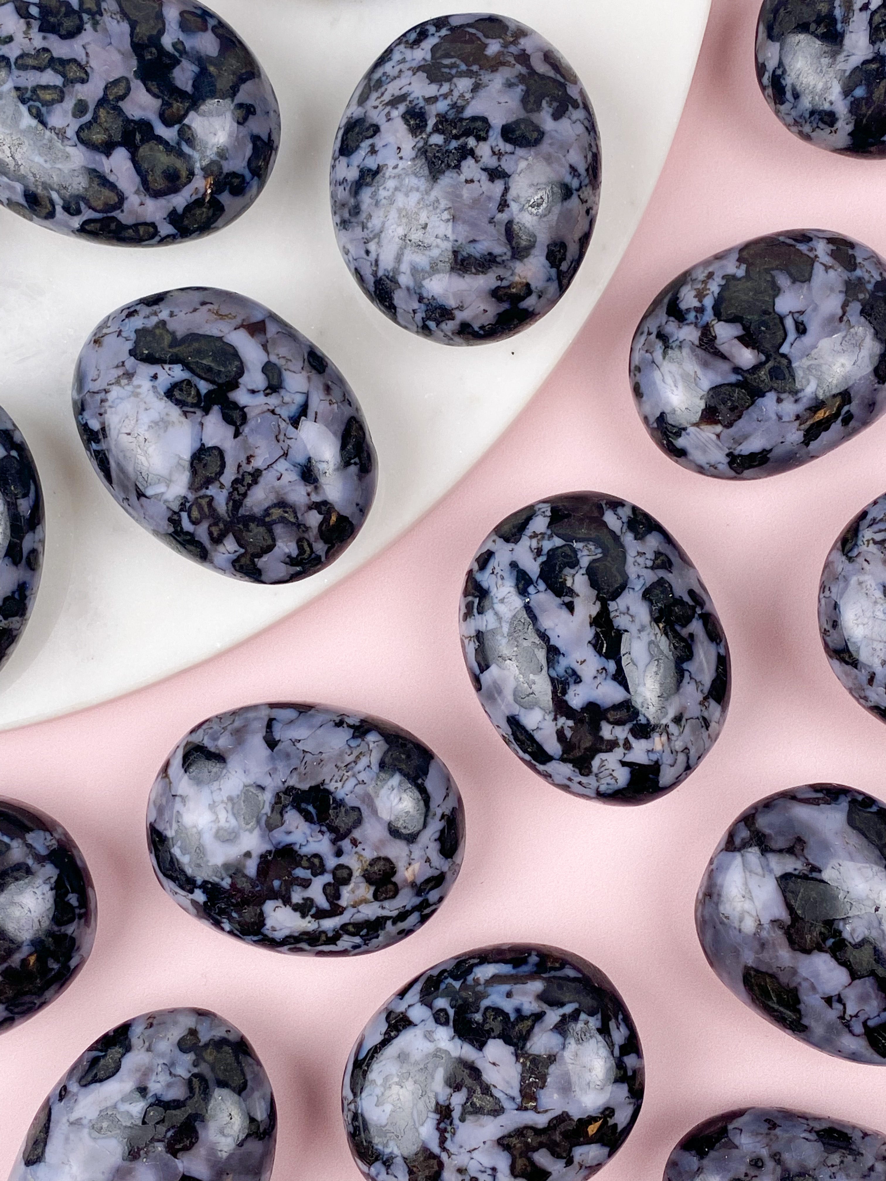 Indigo Gabbro Amulet Pocketest