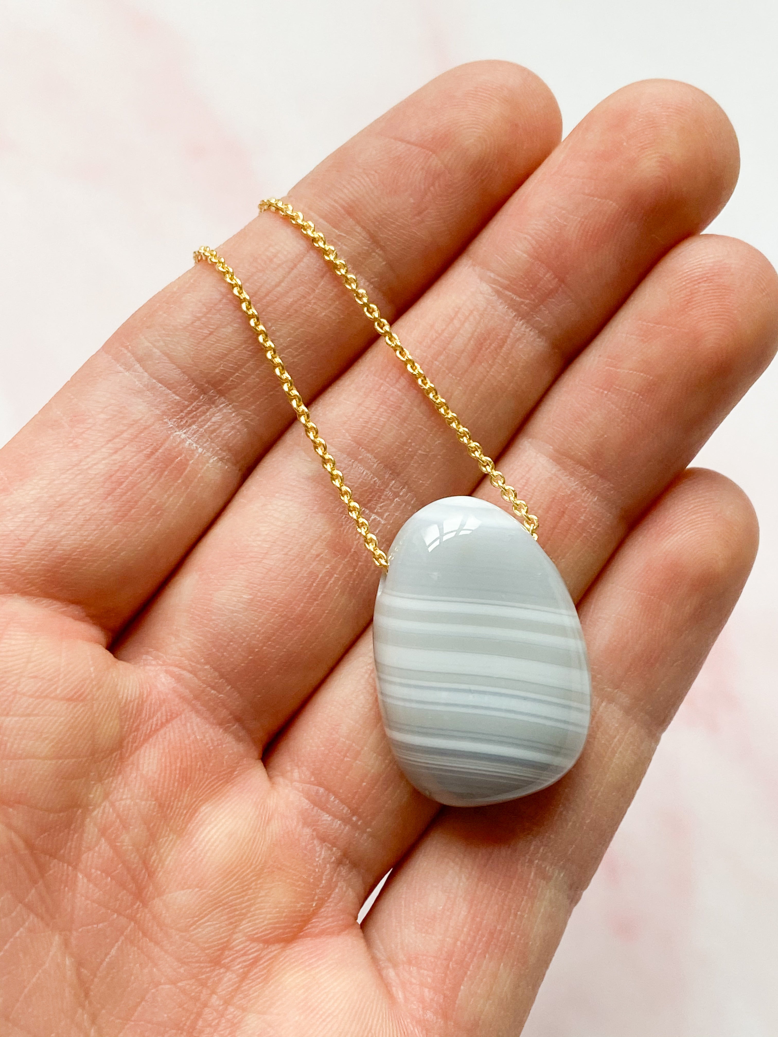 Agate droppe halsband