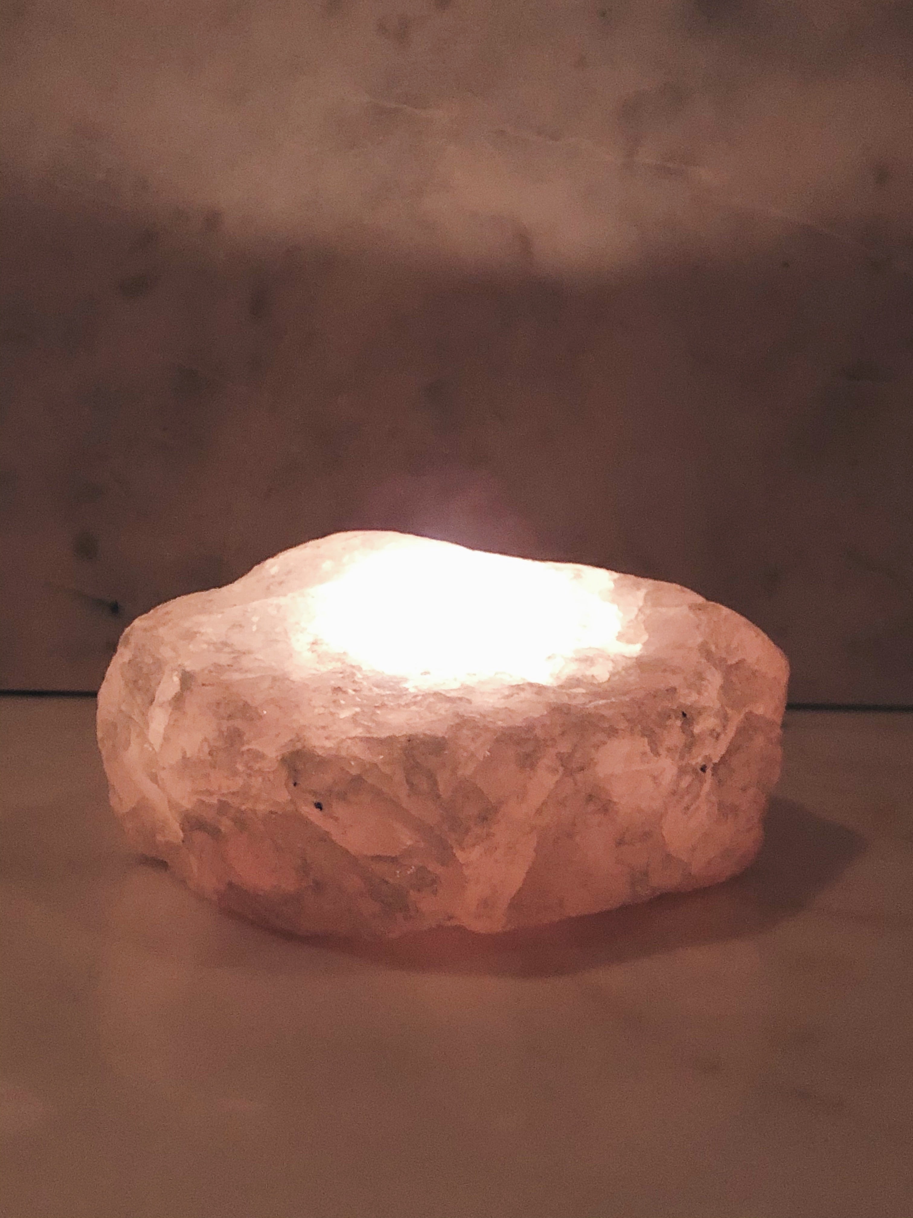 Rosakvarts Fireface Holder