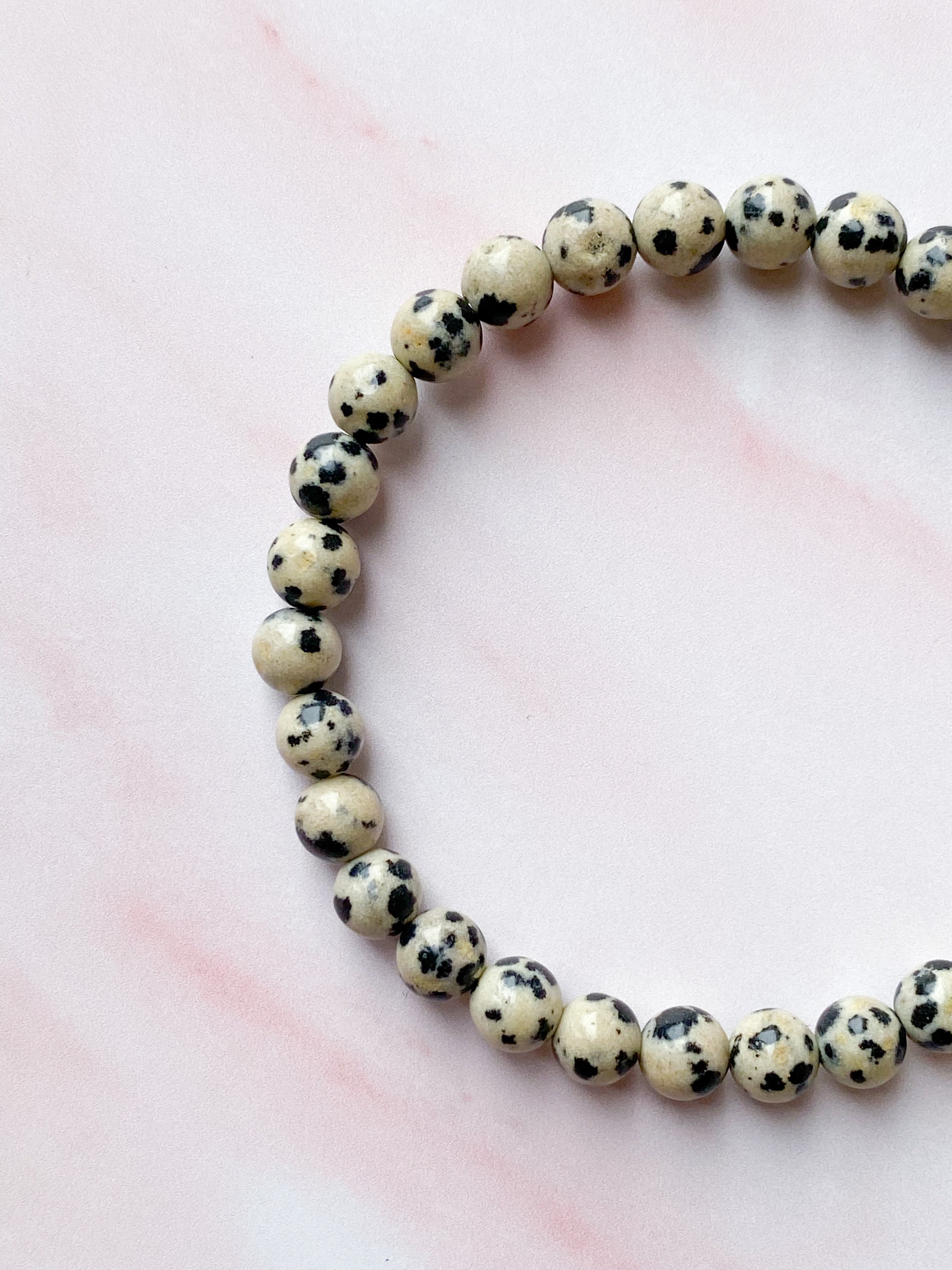 Dalmatiner jaspis armband