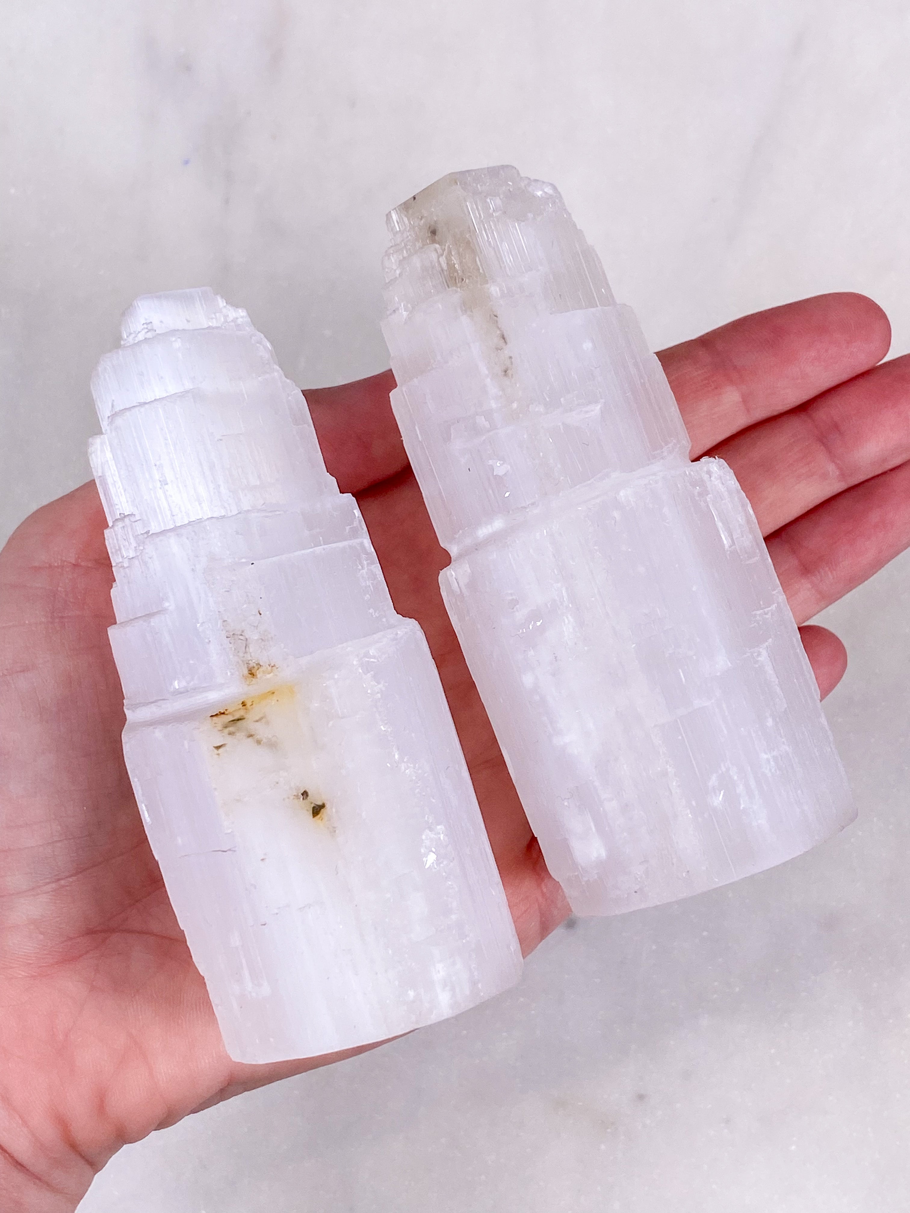 Outlet - Selenit Tower - mellan