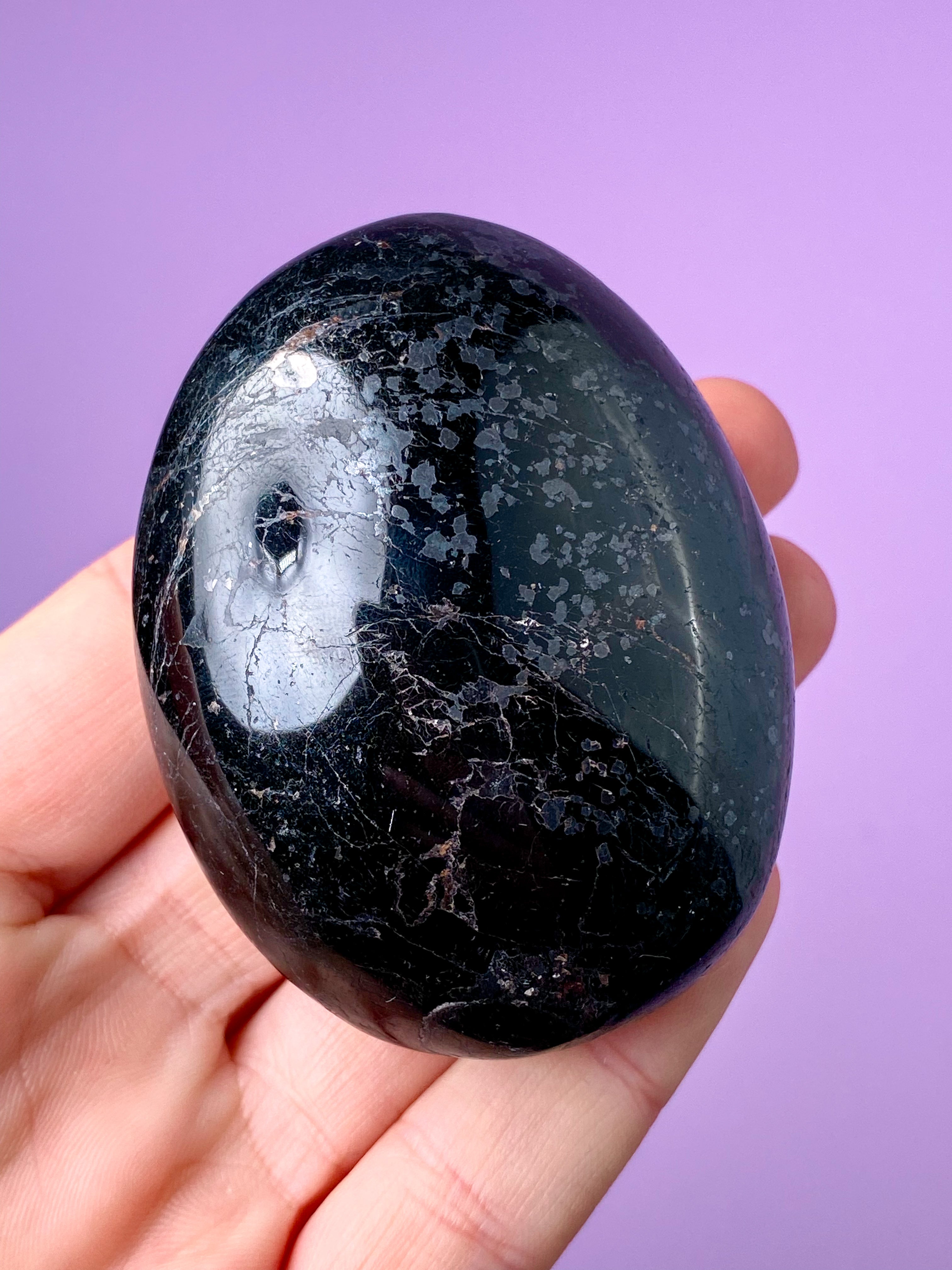 Turmalin polerad (extra kvalitet)