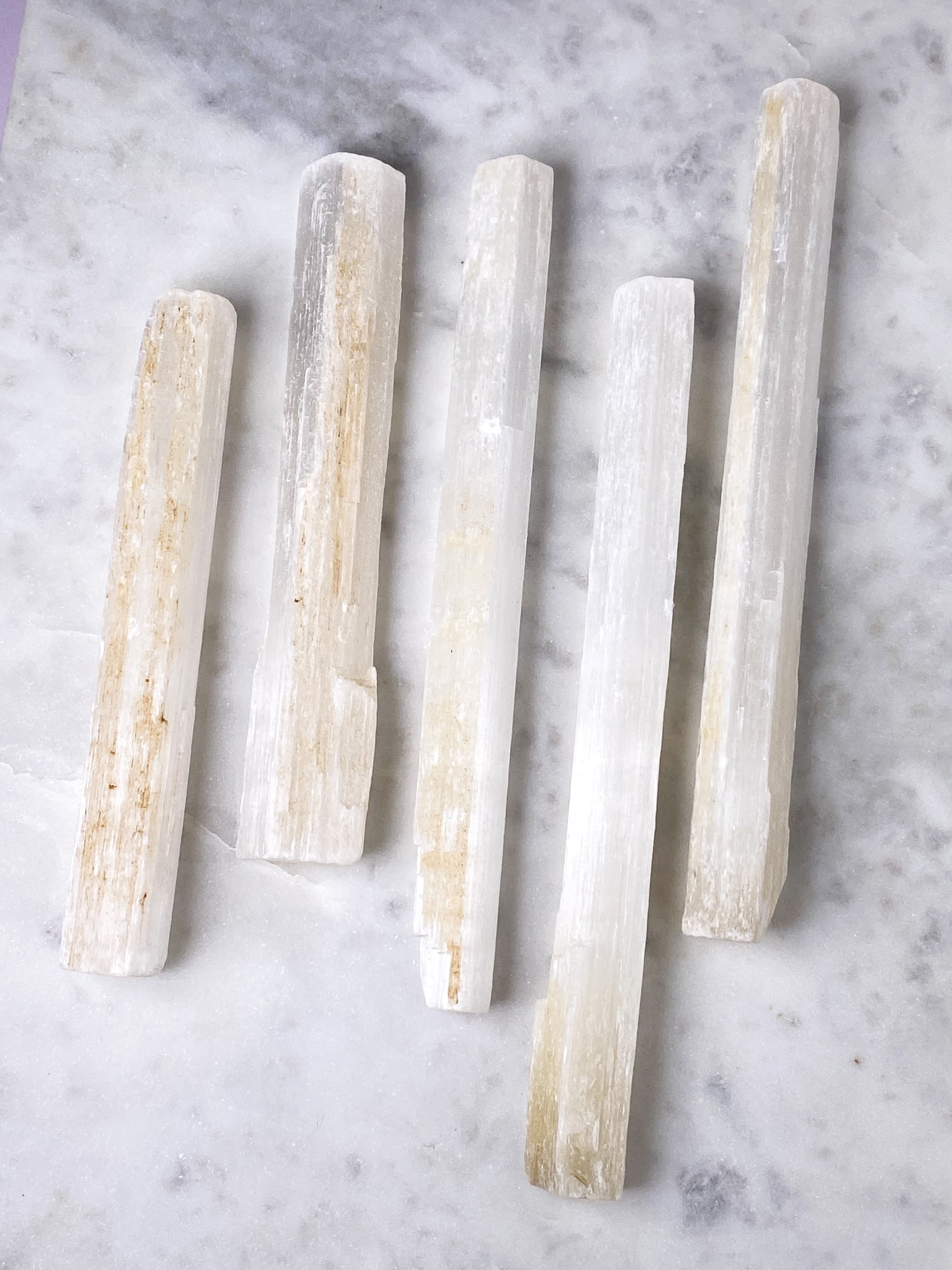 RAW SELENITE ROD - 15 cm.