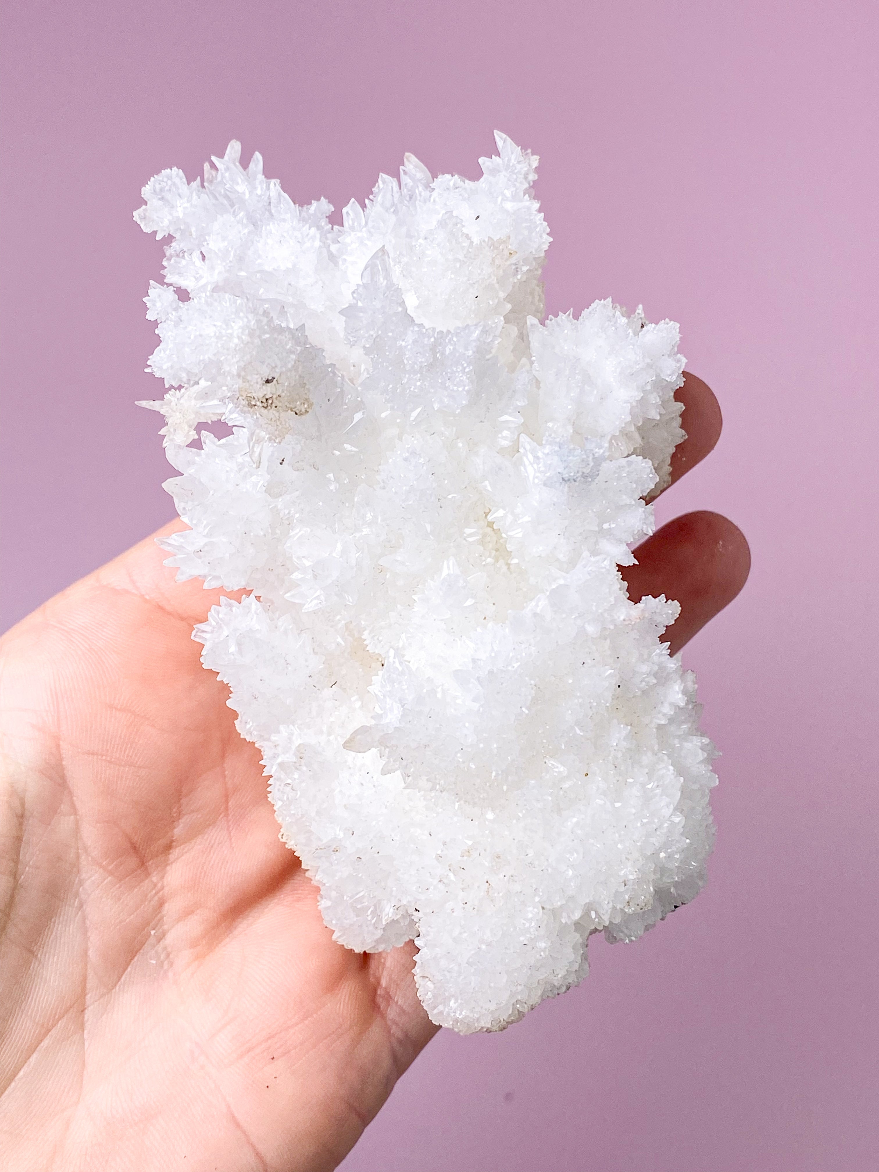 Vitt aragonitkluster (nr 4)