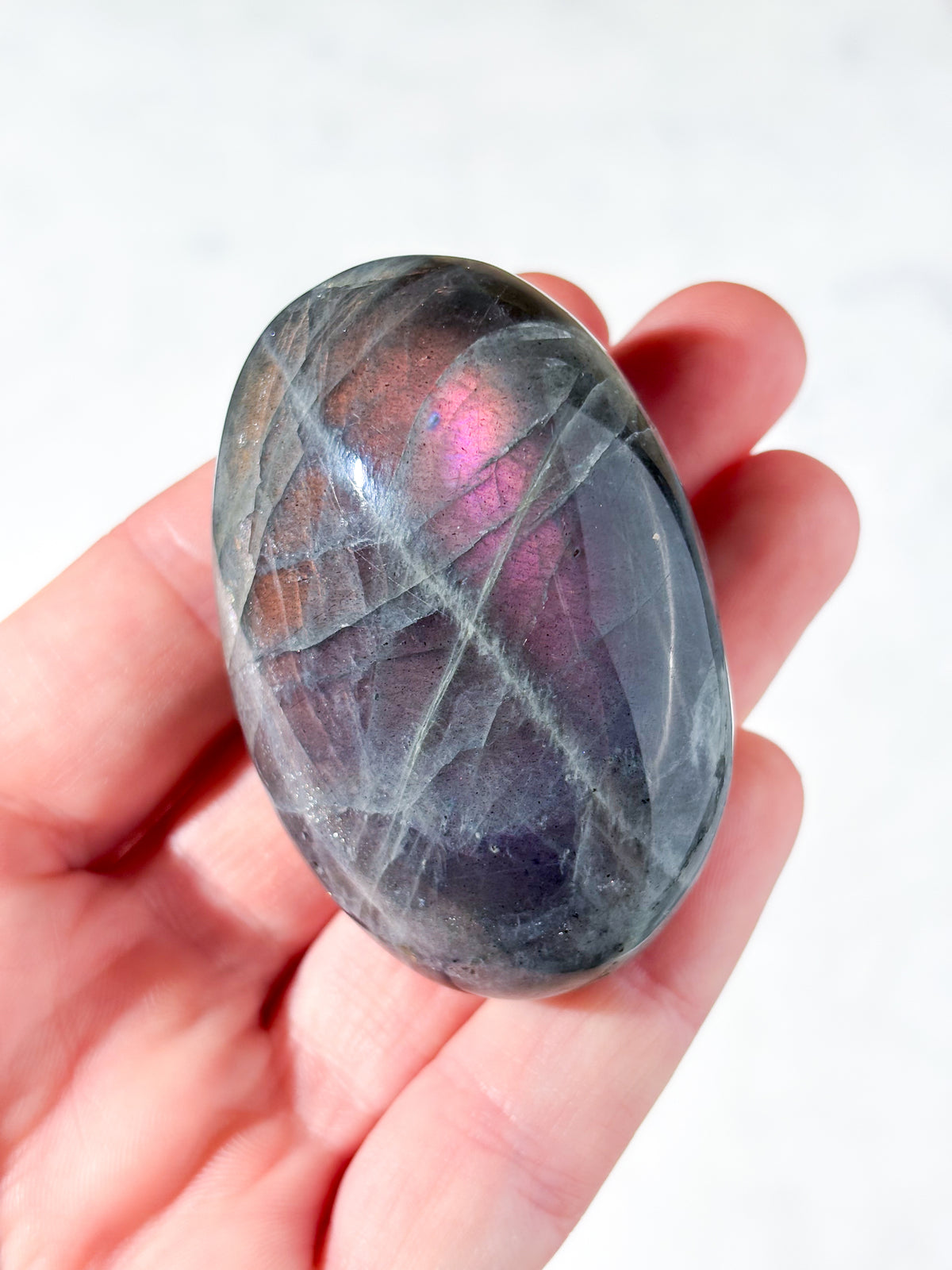 Lilla Labradorit Palmstone (Nr. 41)