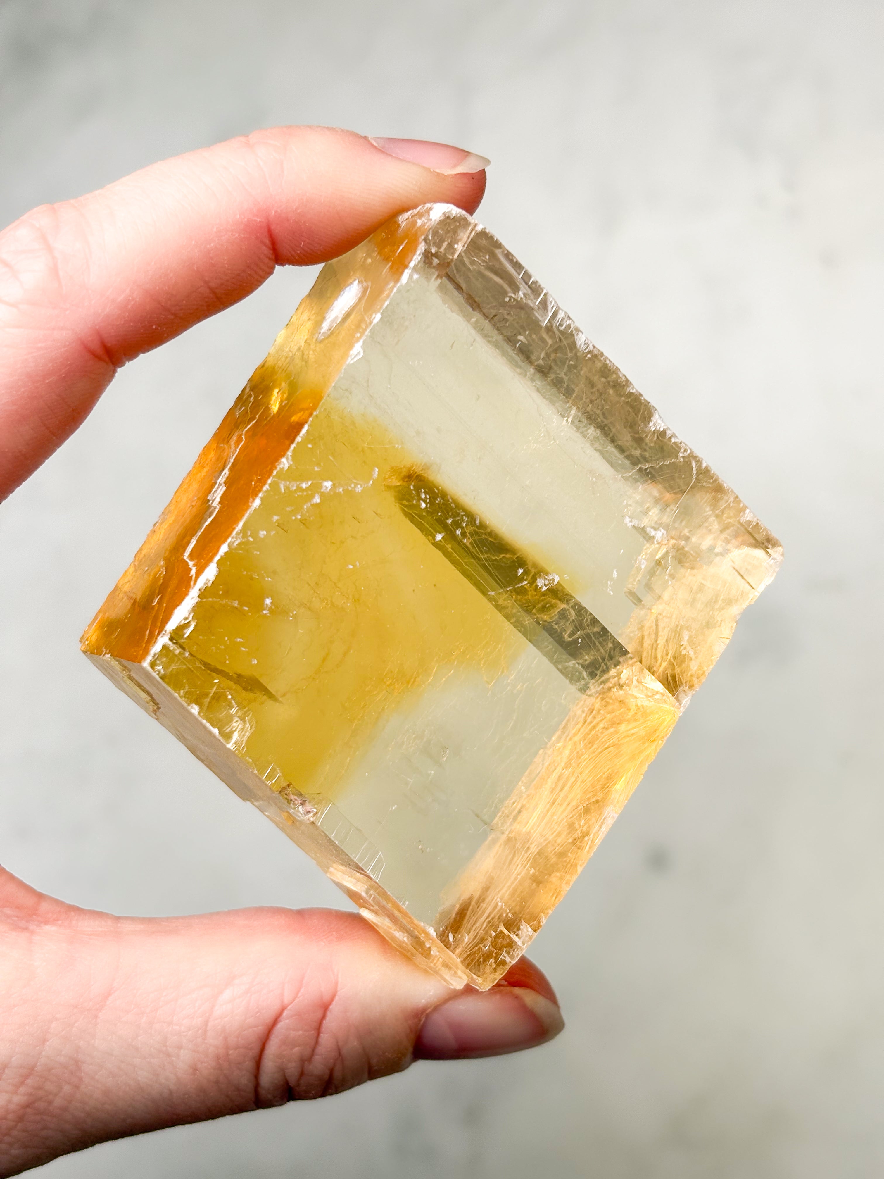 Optisk honungskalkcit rå (nr 10) 