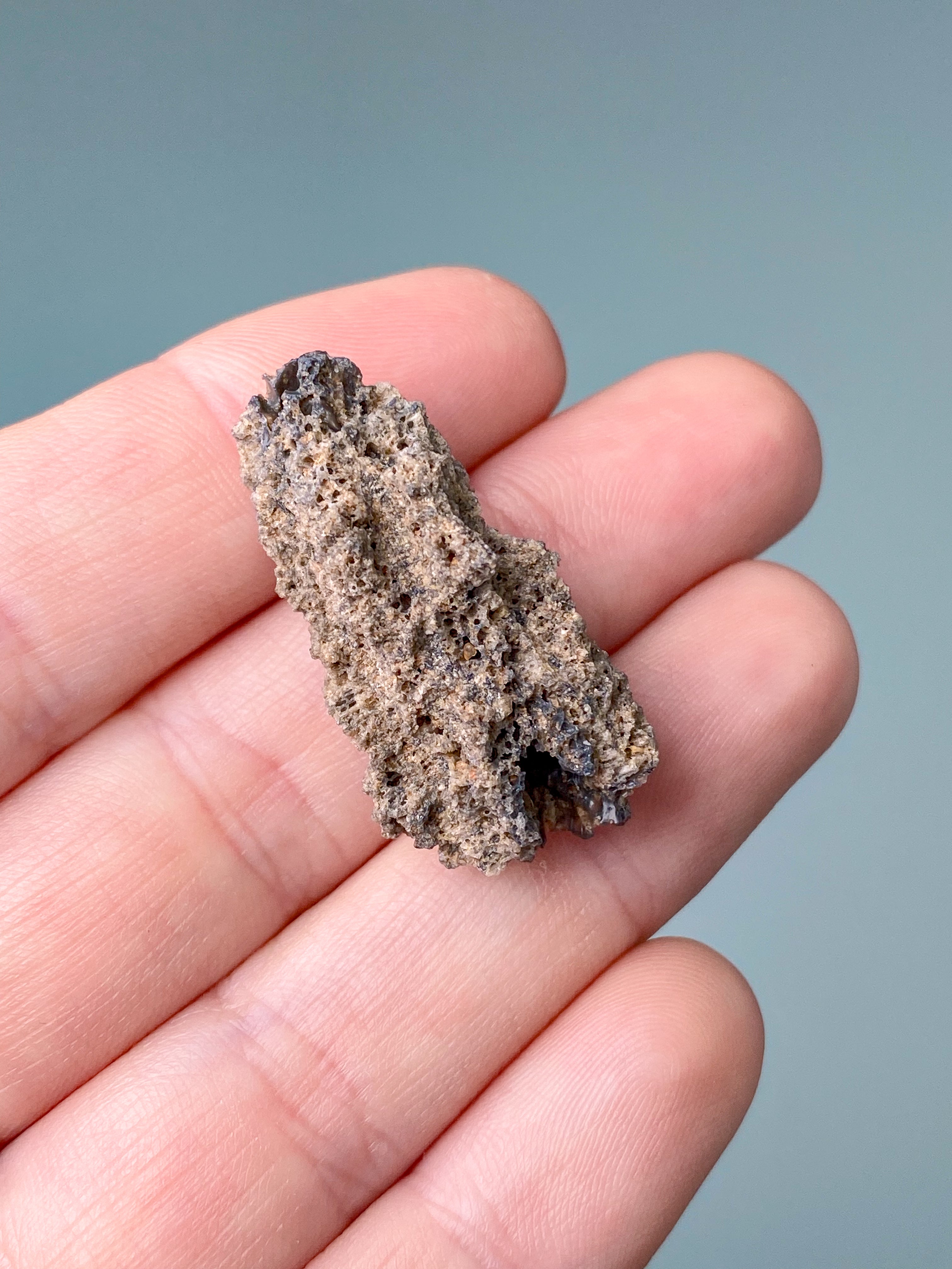 Fulgurit (nr 17) Fossiliserat blixtnedslag