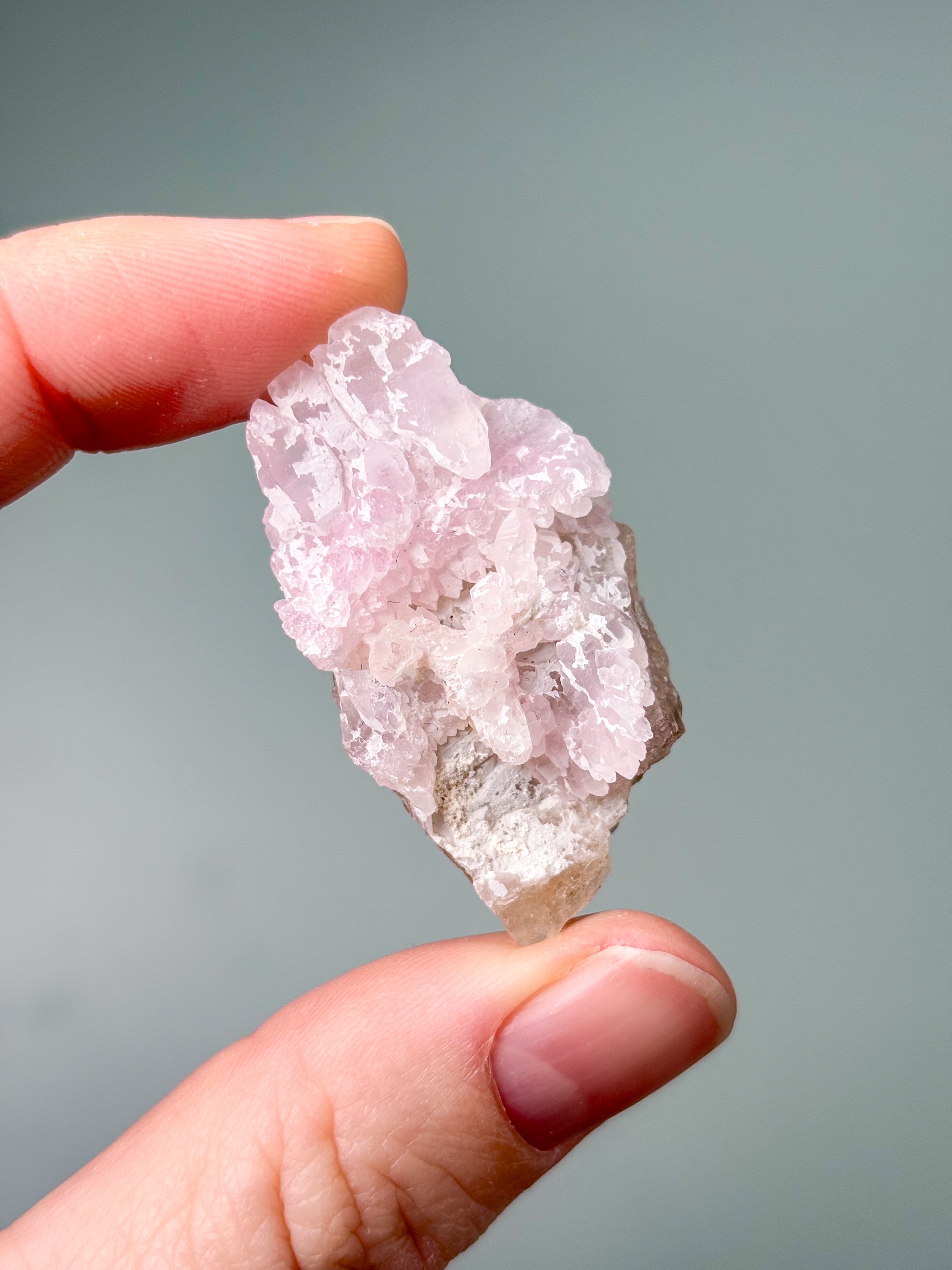 Kristalliserad rosenkvarts exklusiv kvalitet (nr 1)