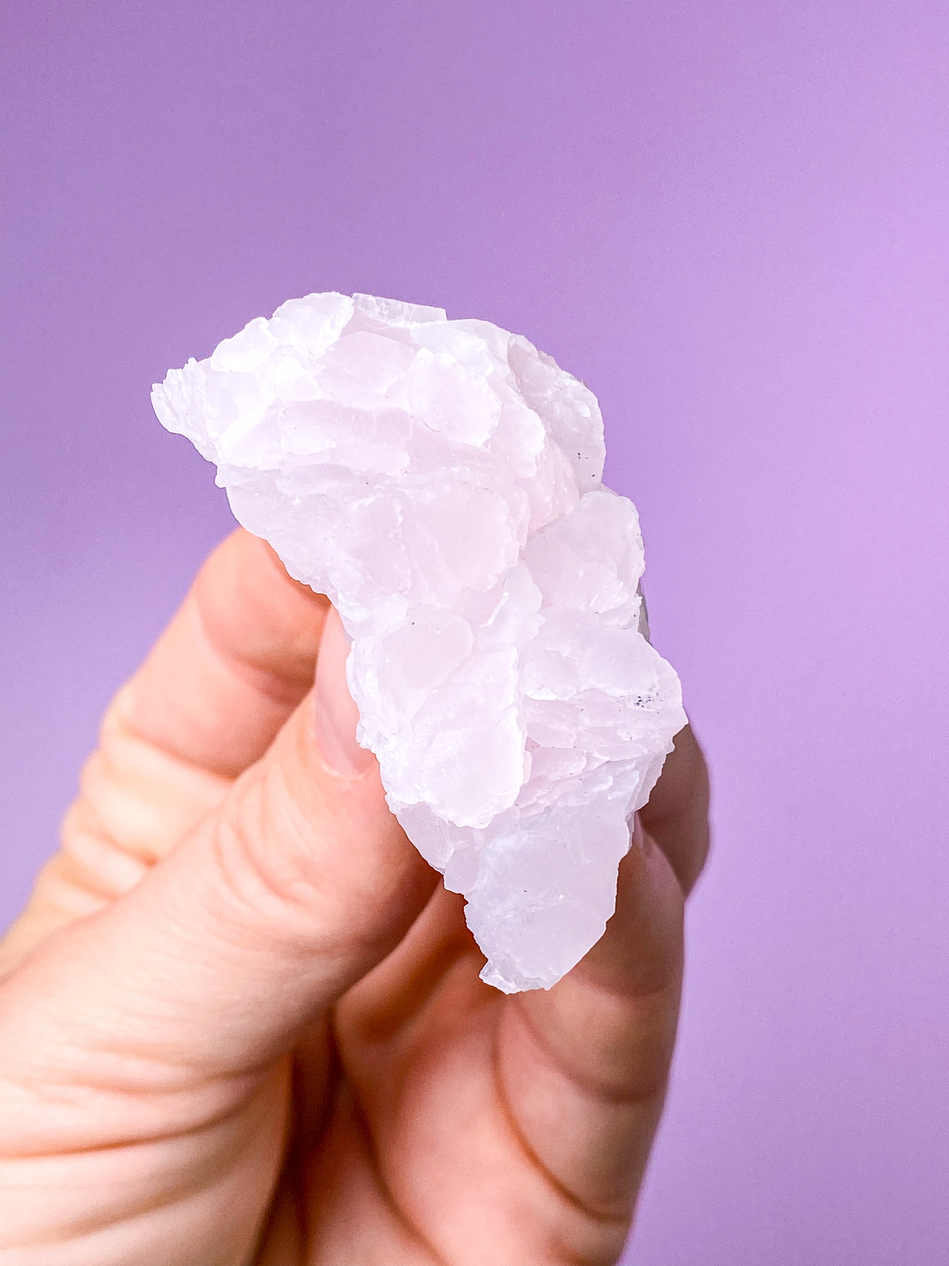 Lepidolite kulor polerade