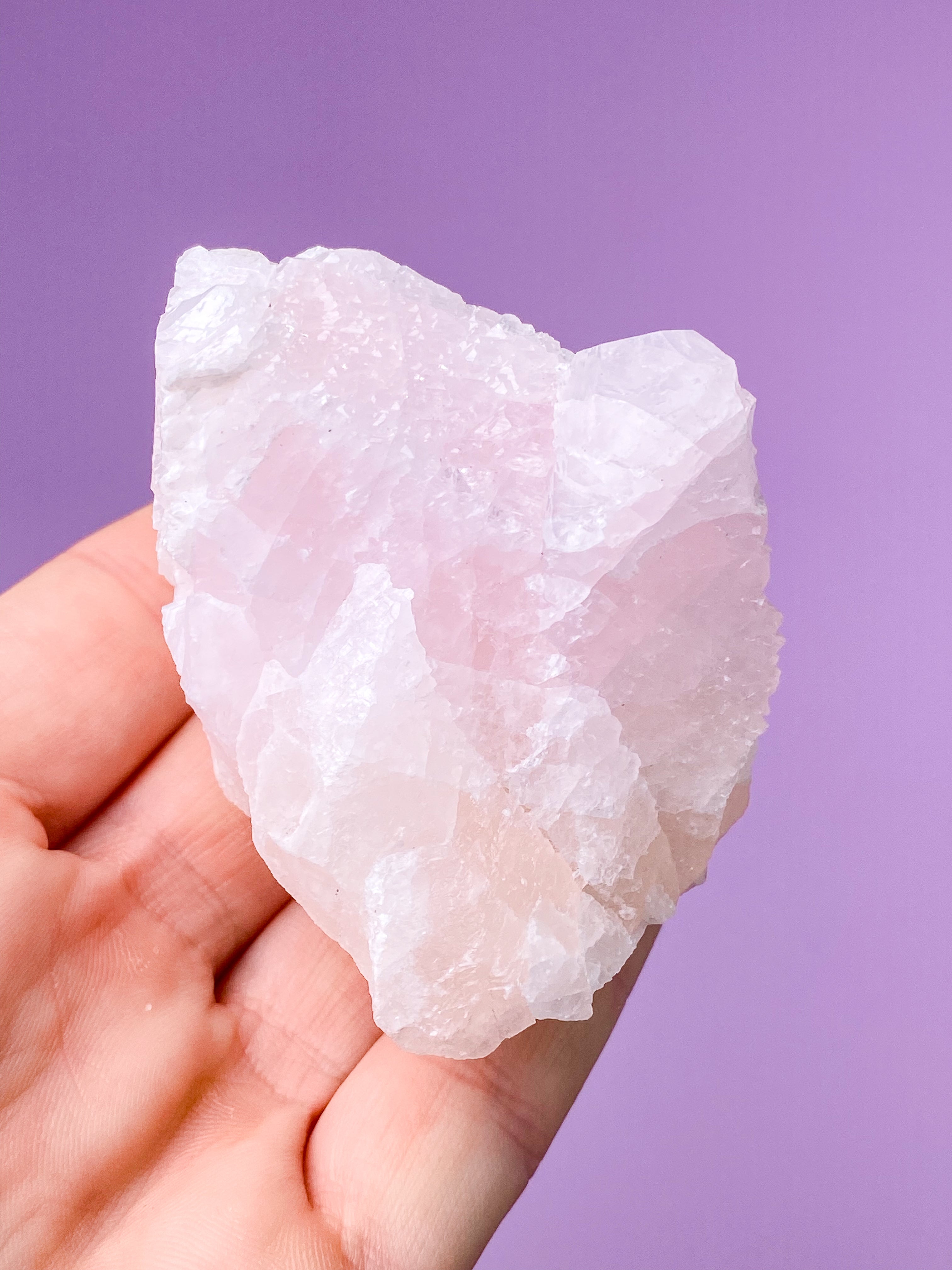 Lepidolite kulor polerade