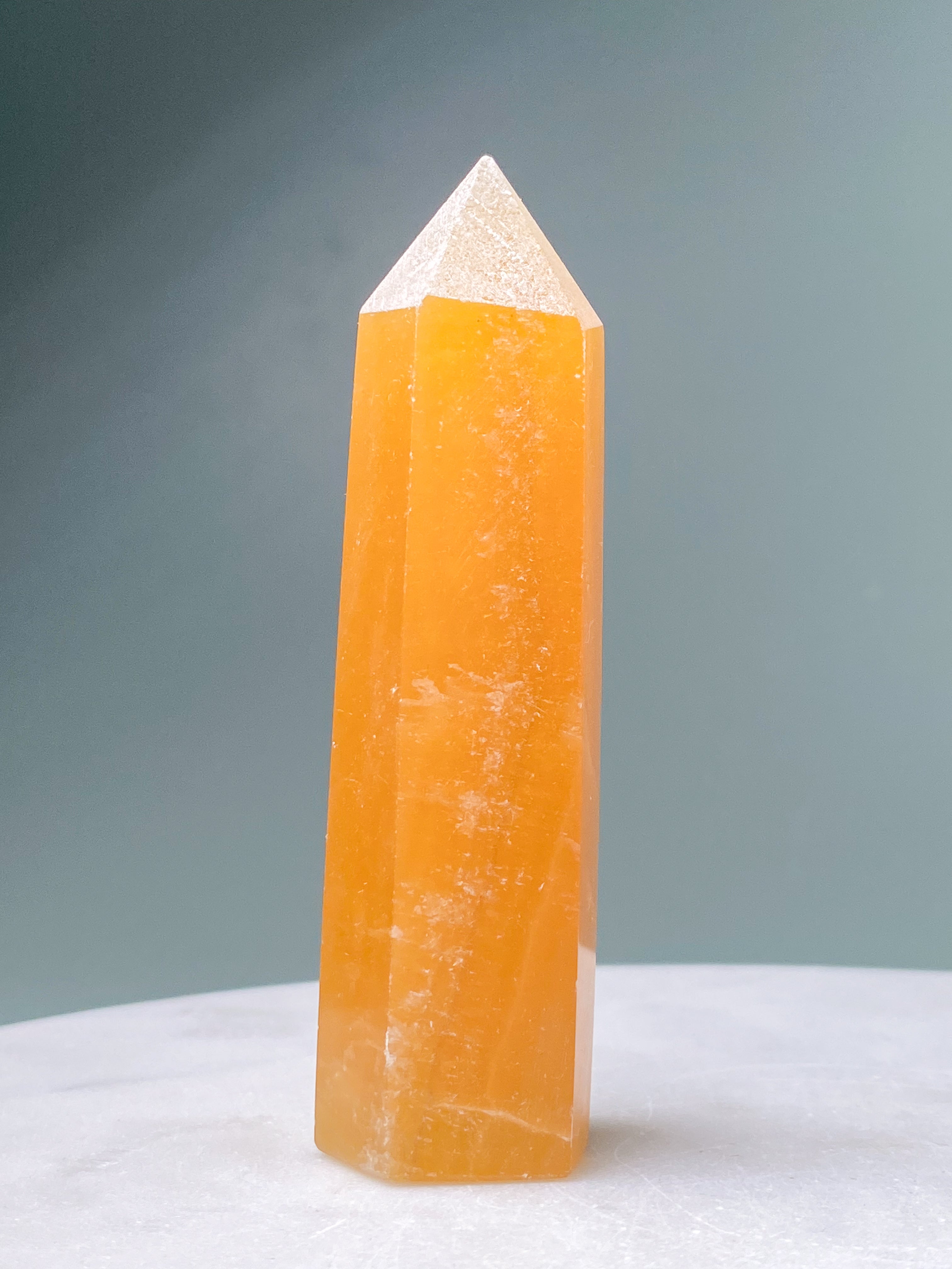 Orange kalcittorn (nr 7)