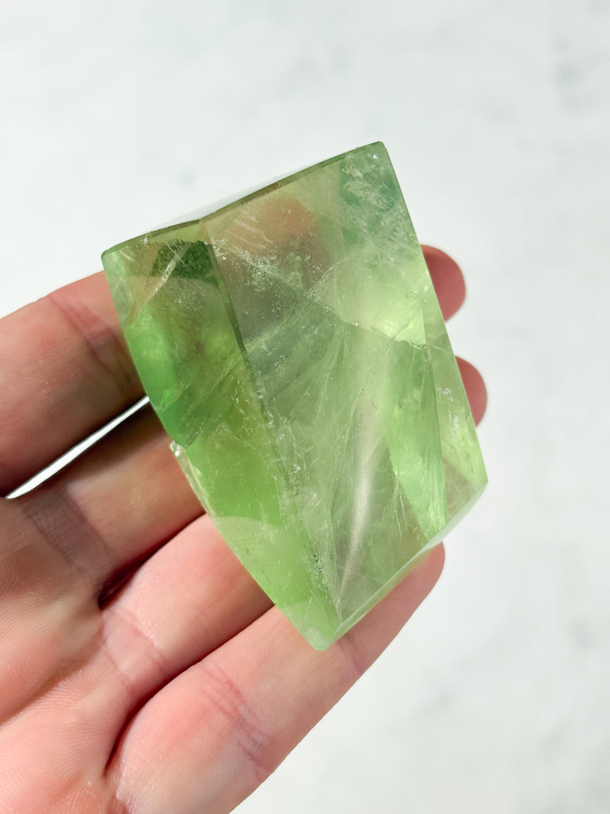 Grön Äppelfluorit Friform (Nr. 5)