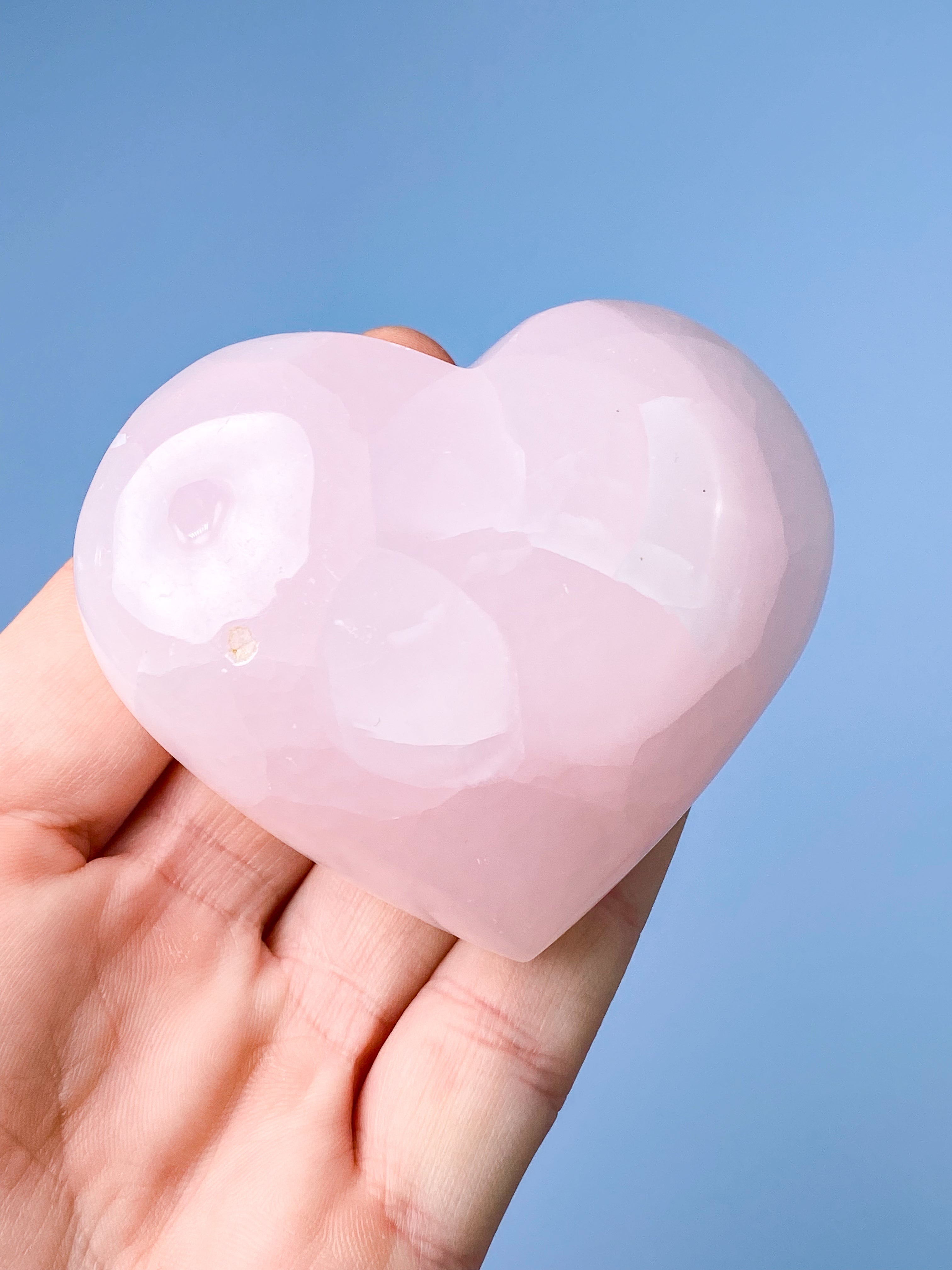 Lepidolite kulor polerade