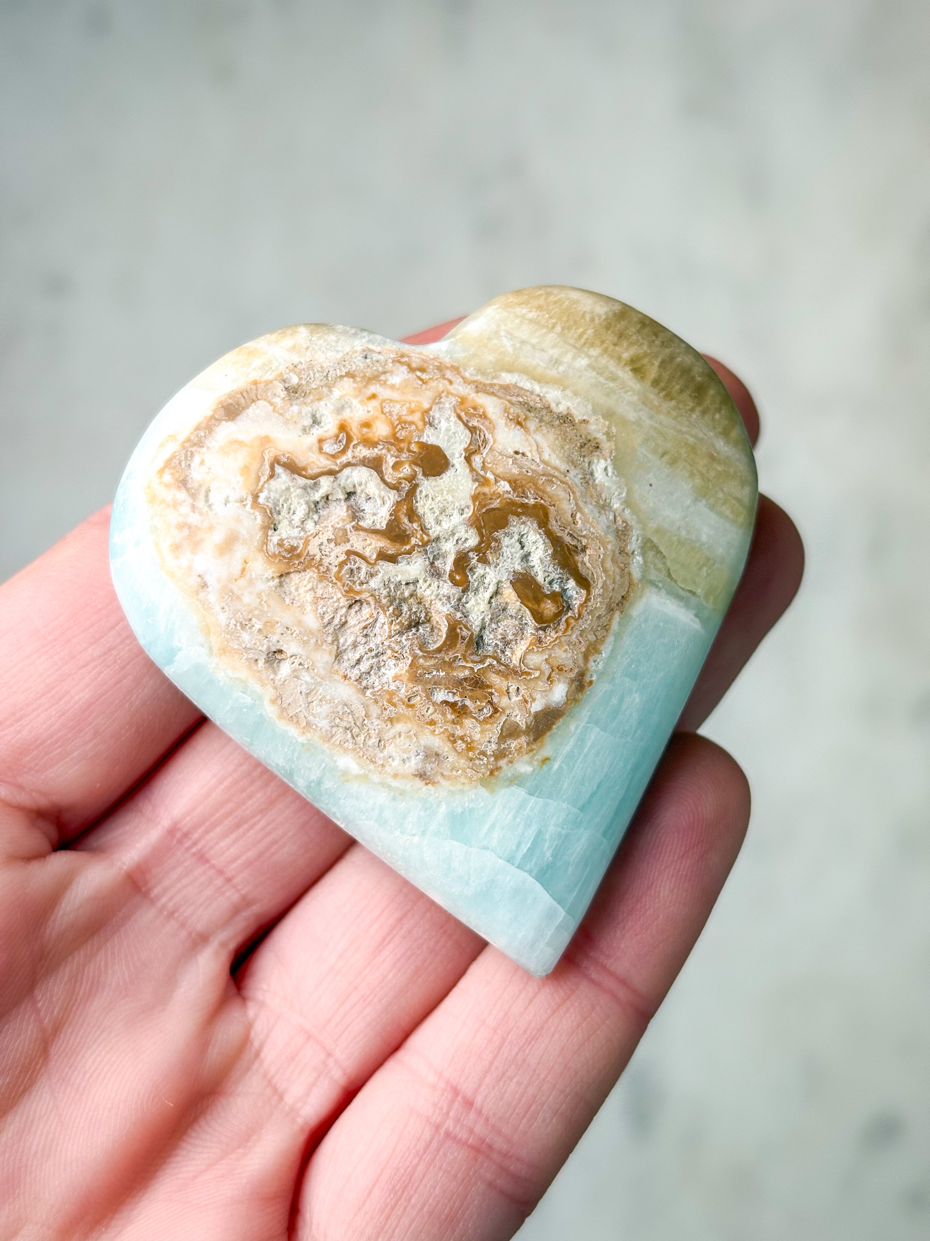 Caribisk Calcit Hjerte (Nr. 5)