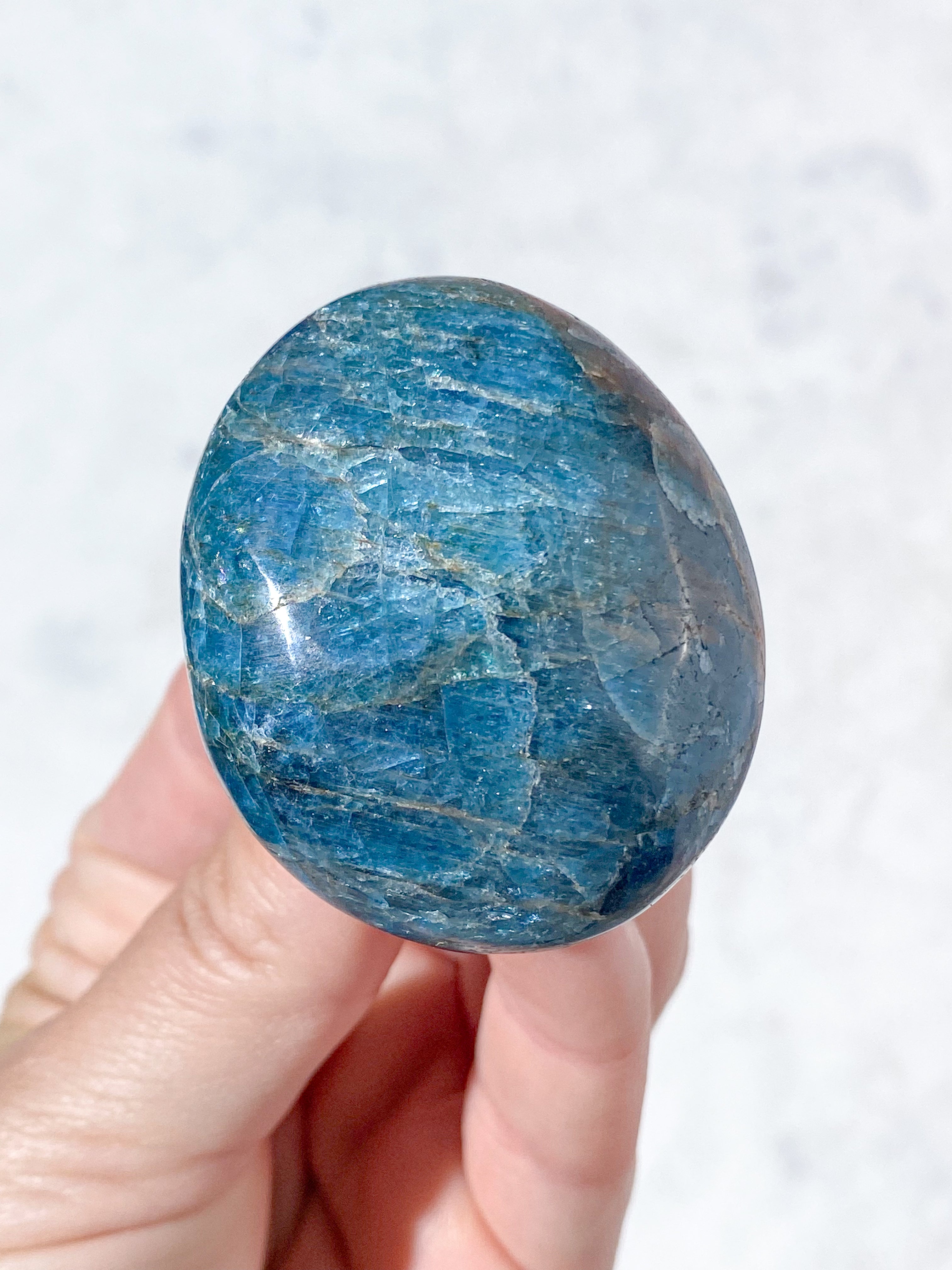 Blå Apatit Palmstone (Nr. 1)