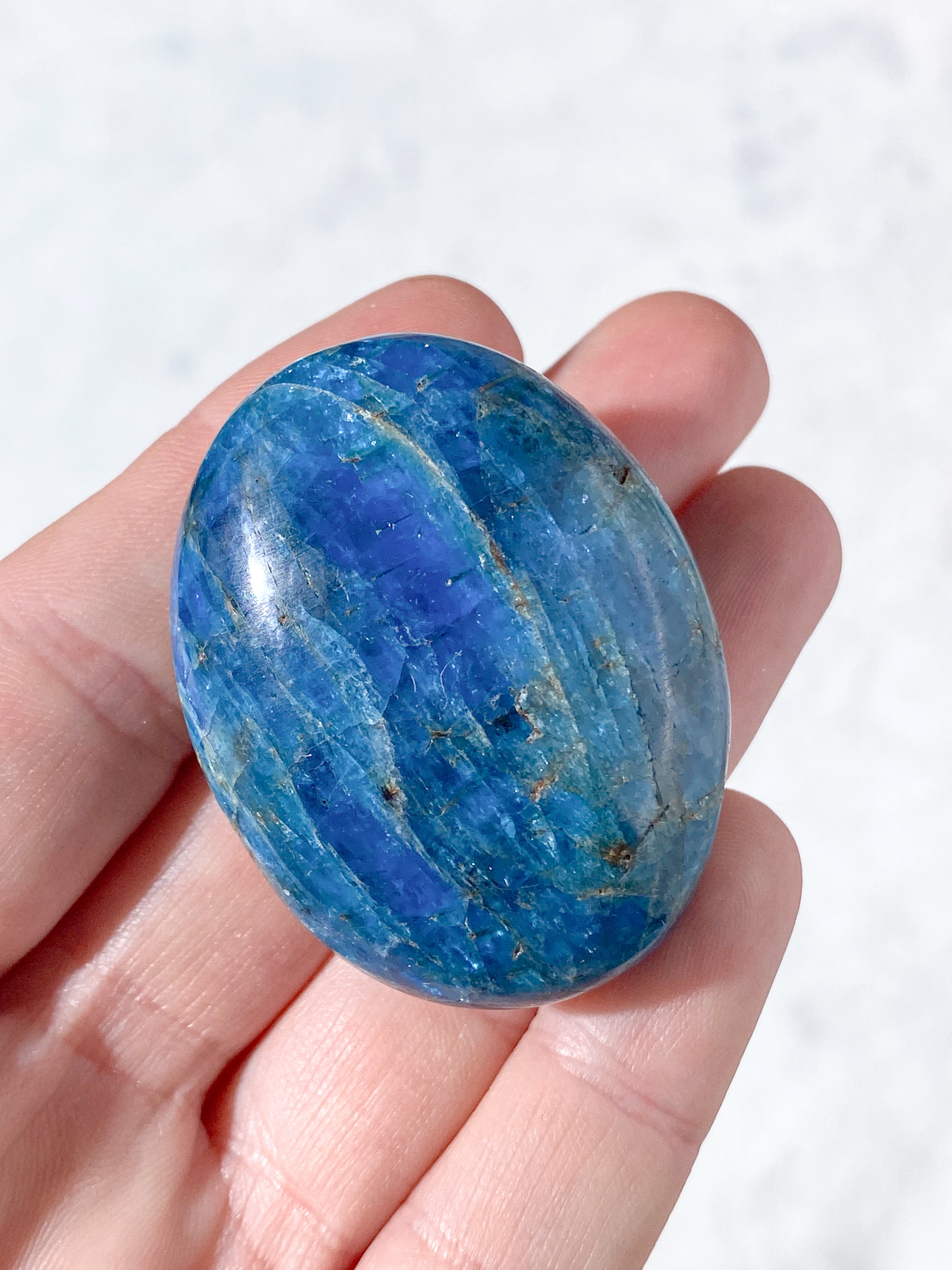 Blå Apatit Palmstone (Nr. 7)