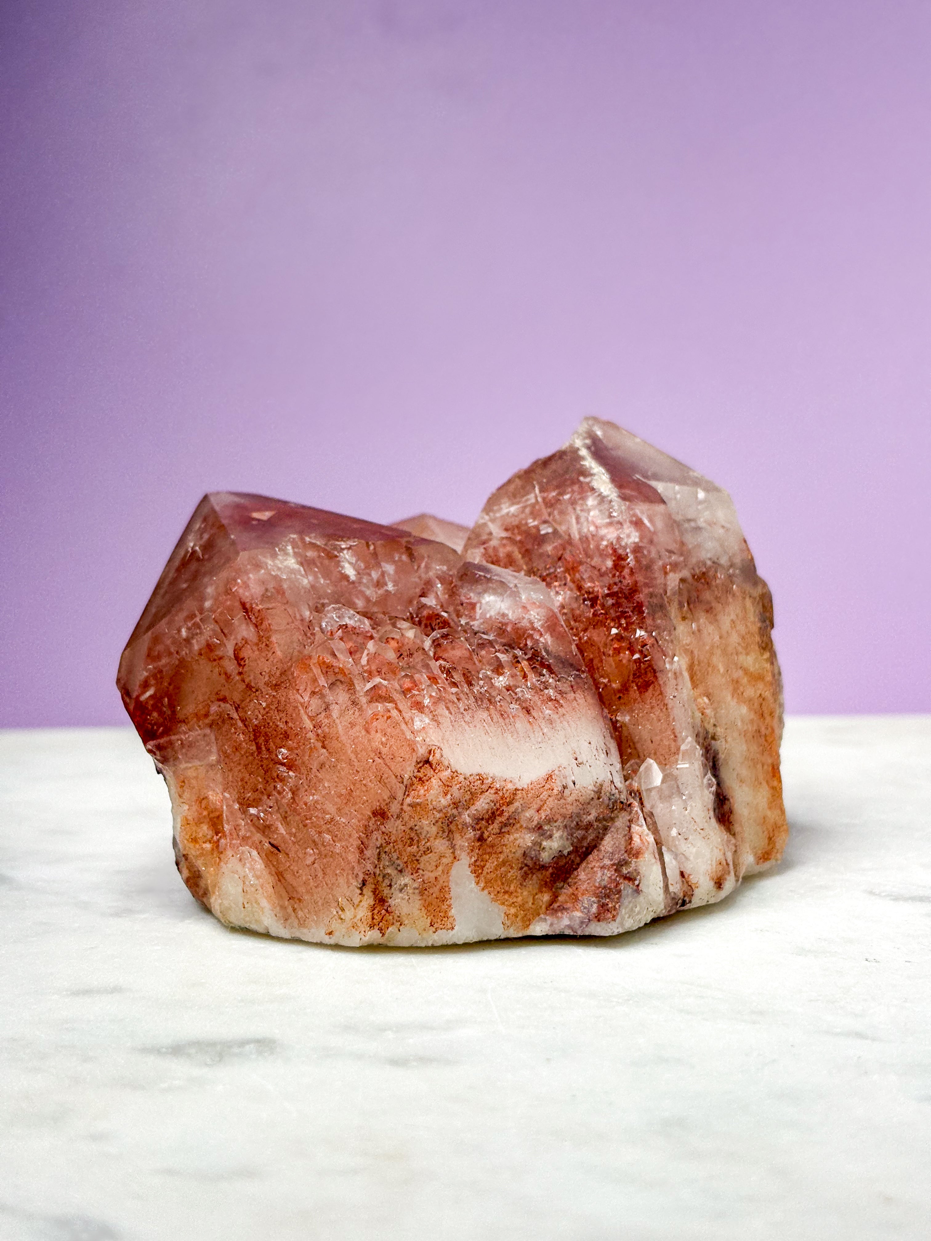 Rød Lithium Kvarts Klynge (Nr. 3)