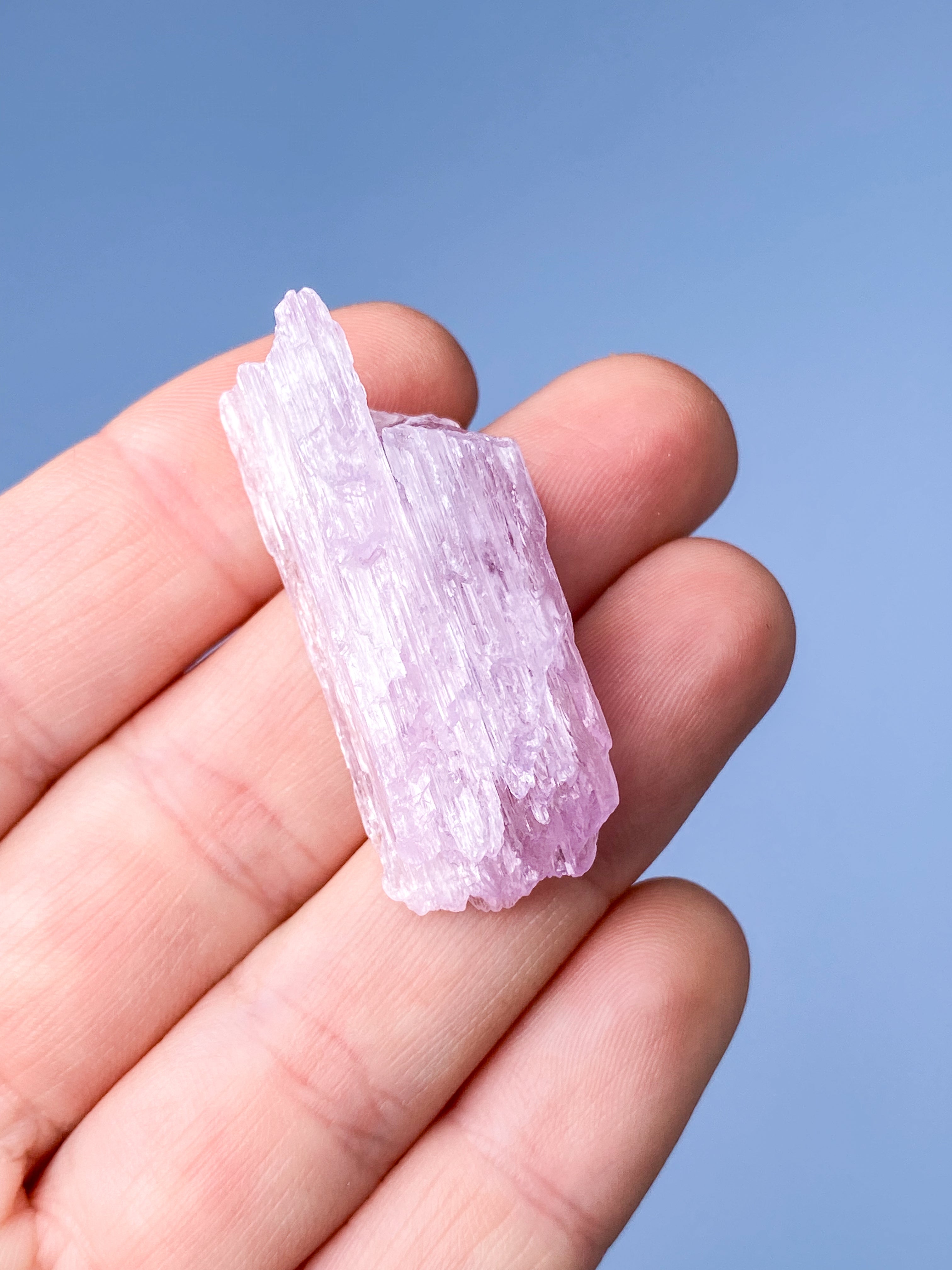 Kunzite Raw (nr 12) Exklusiv kvalitet