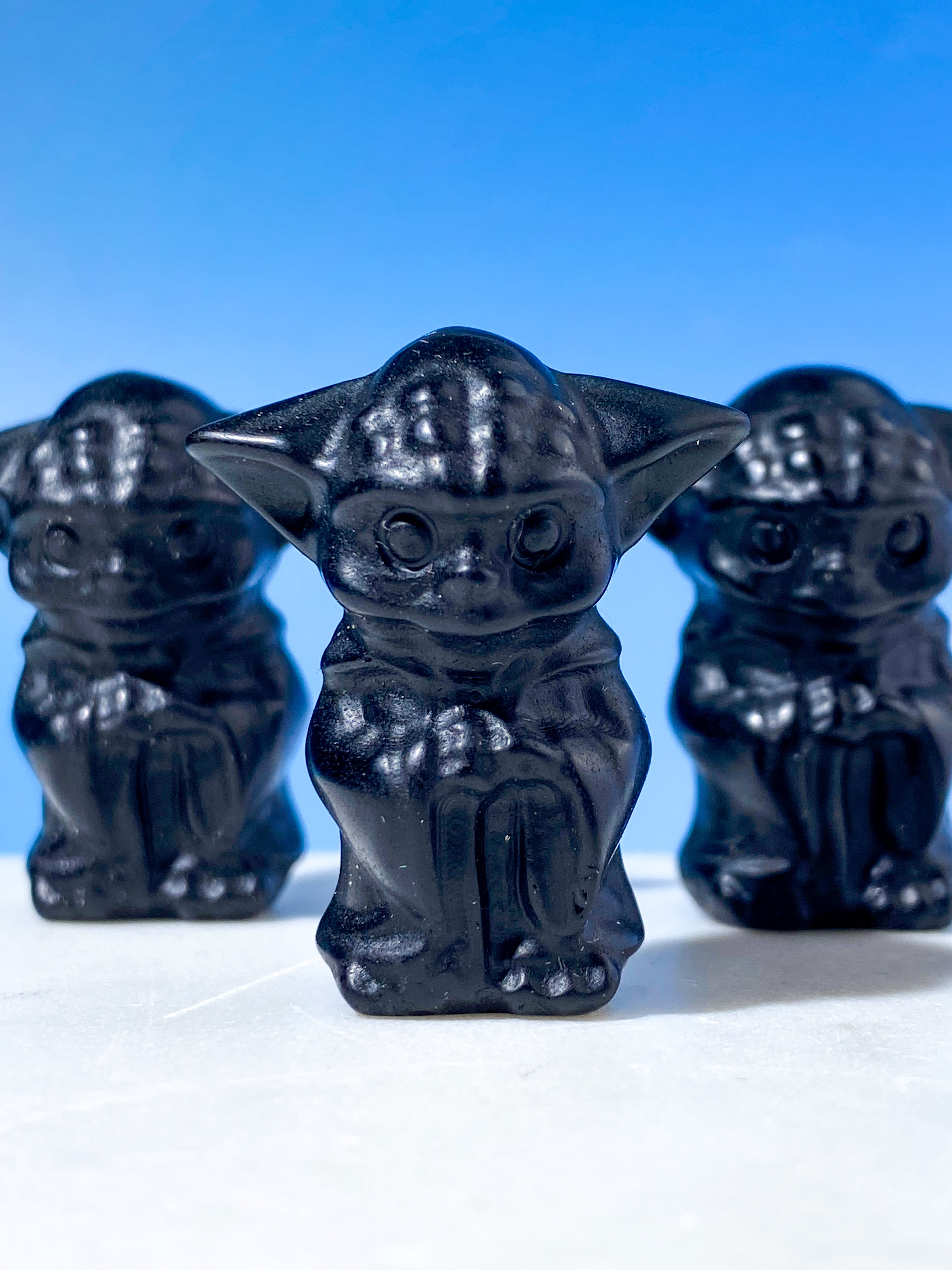 Obsidian Yoda (Mini)