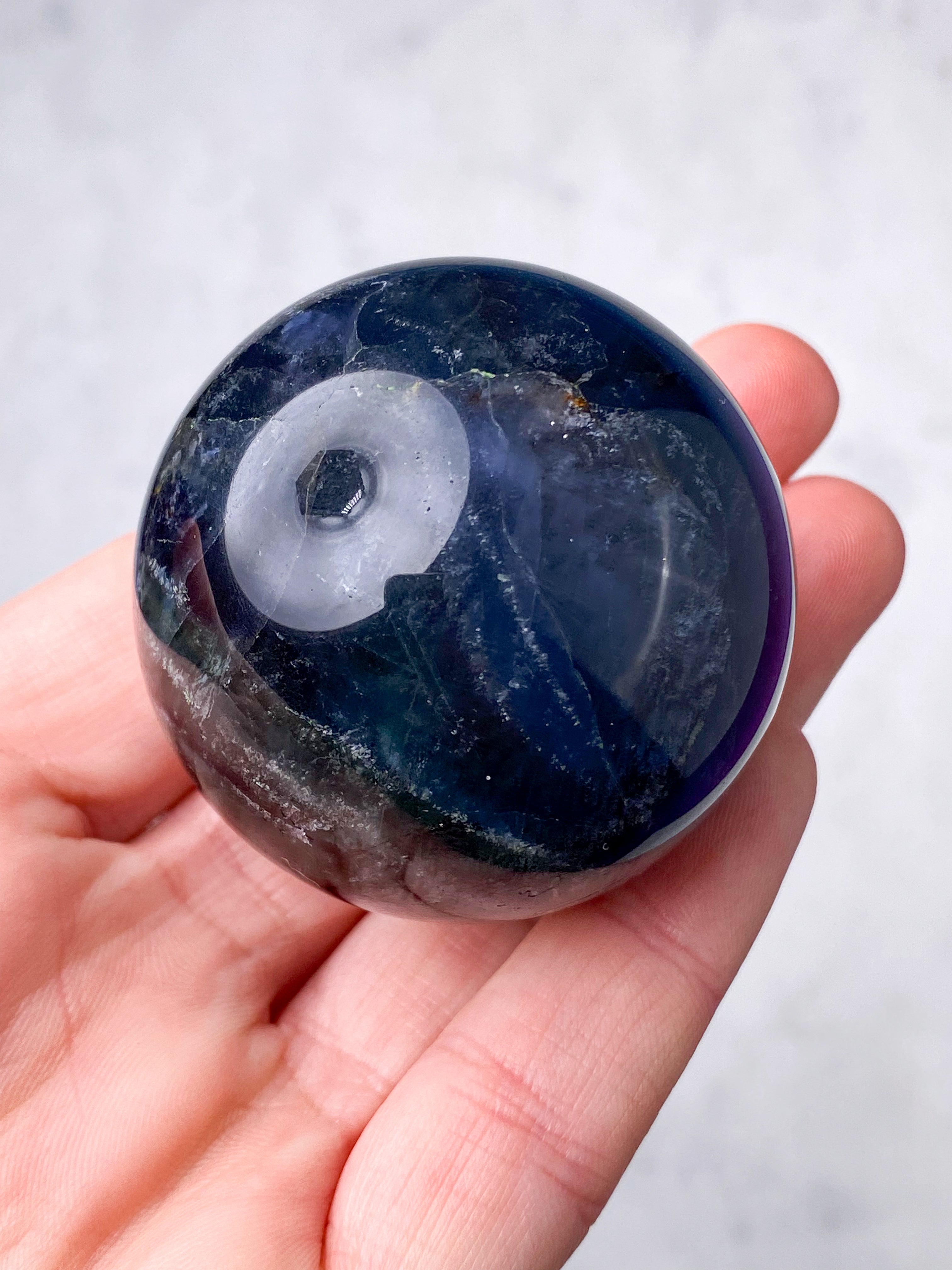 Blå fluoritkula (nr 5)