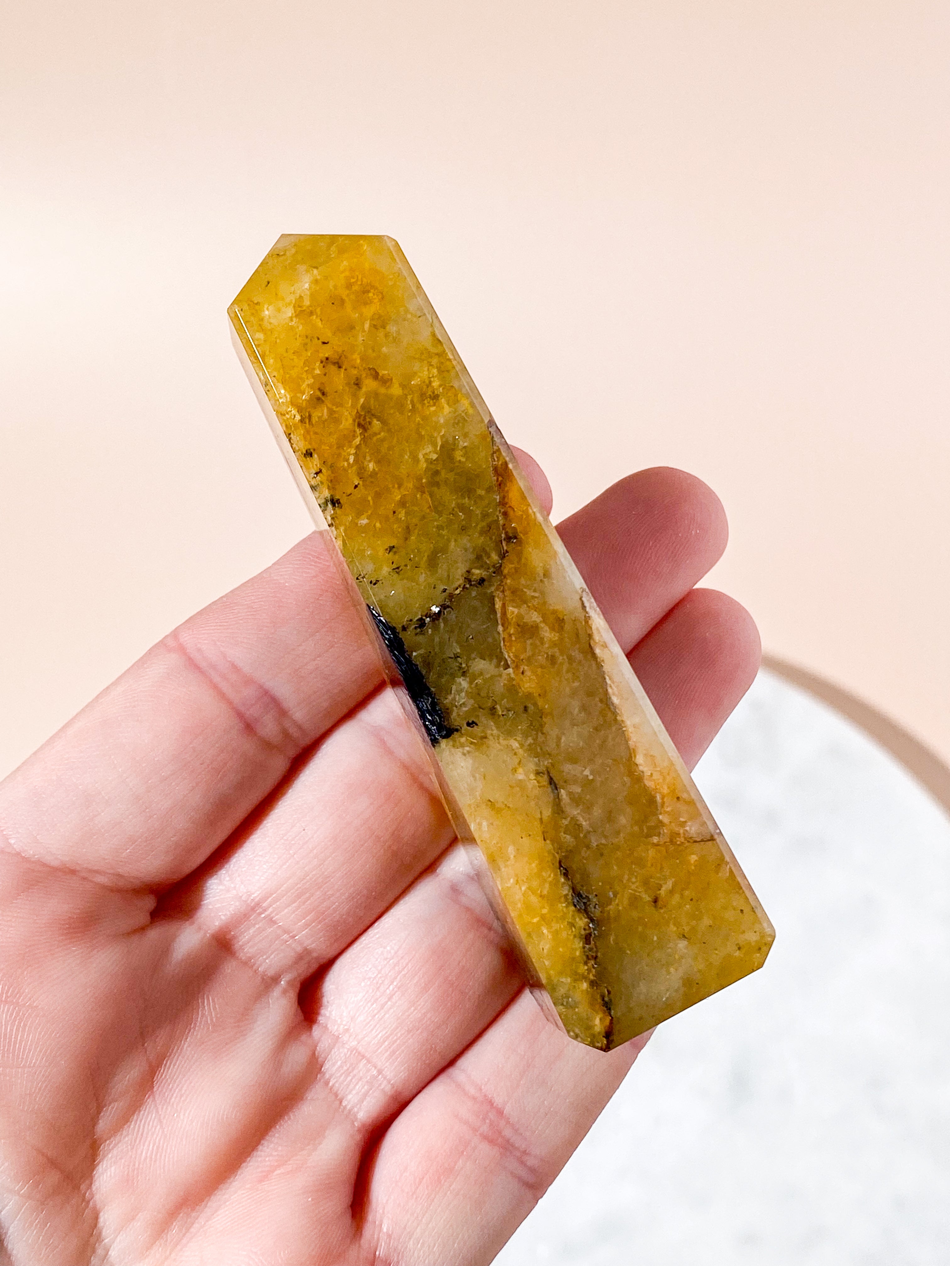 Gyllene helbrägdagörare med pyrittorn (nr 2)