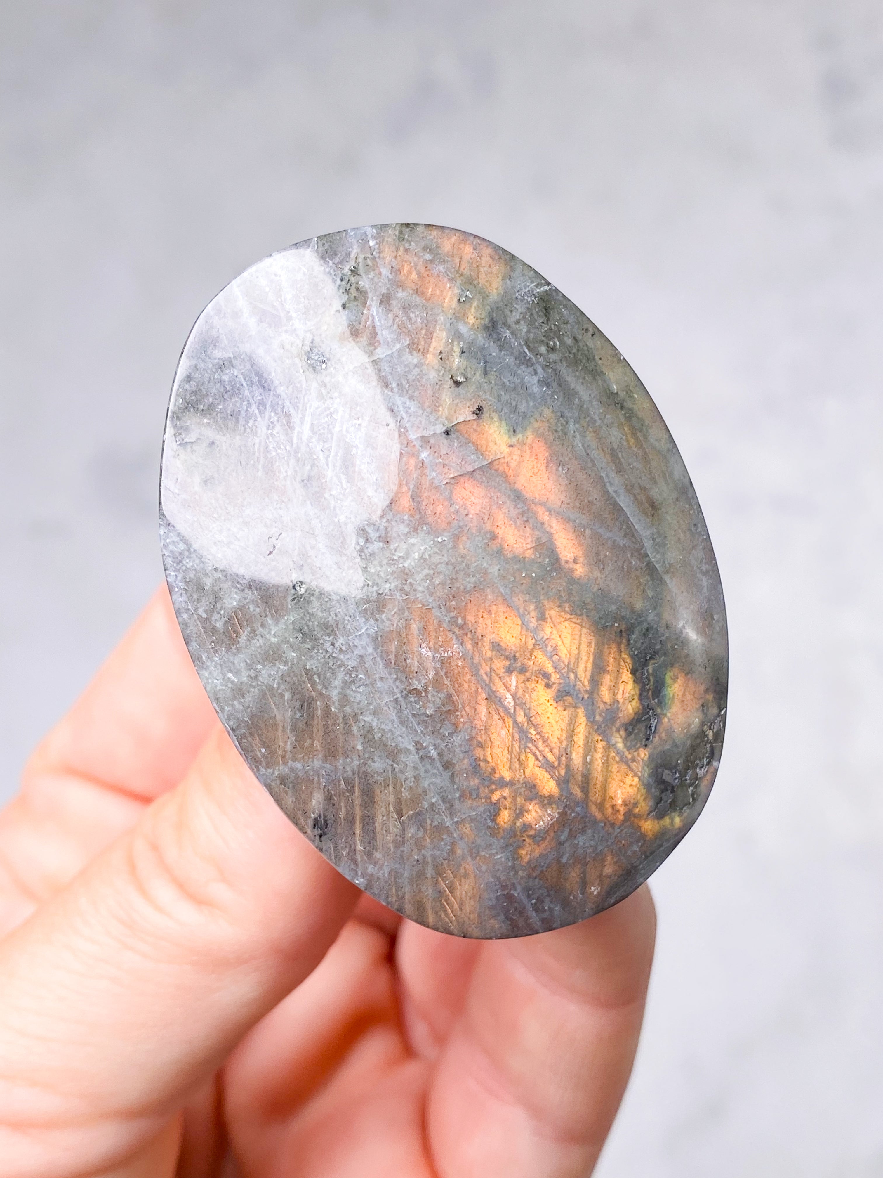Guld labradorite hjärta