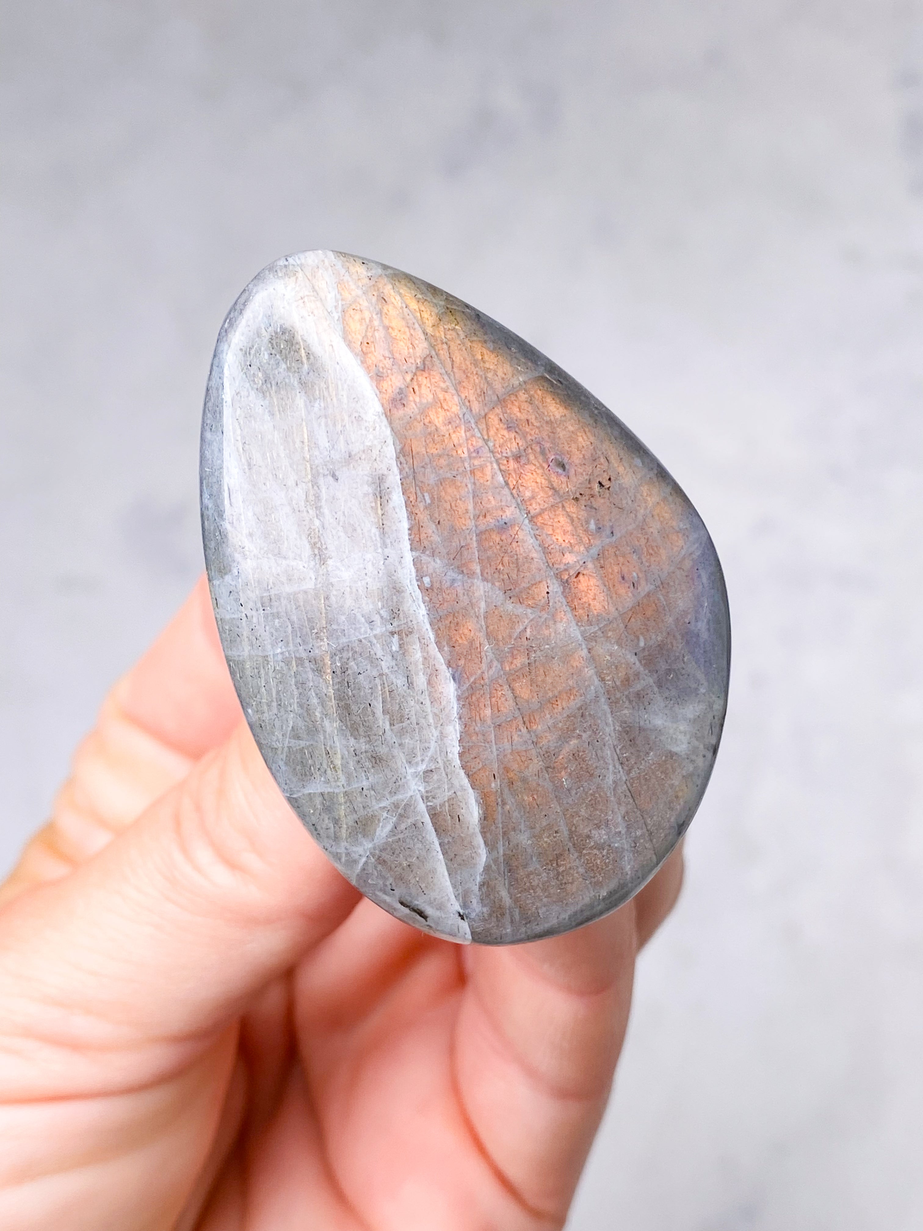Guld labradorite hjärta
