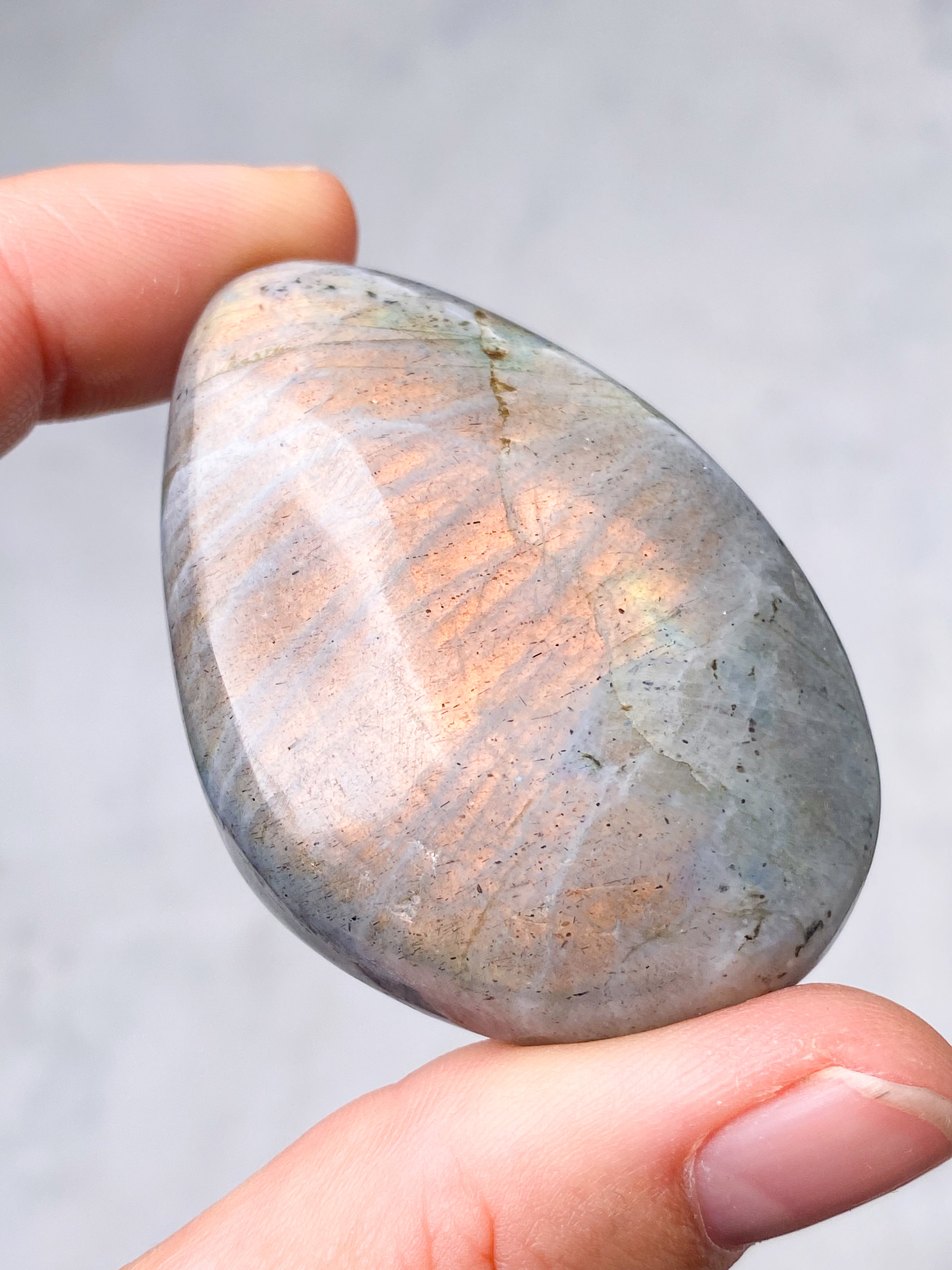 Guld labradorite hjärta