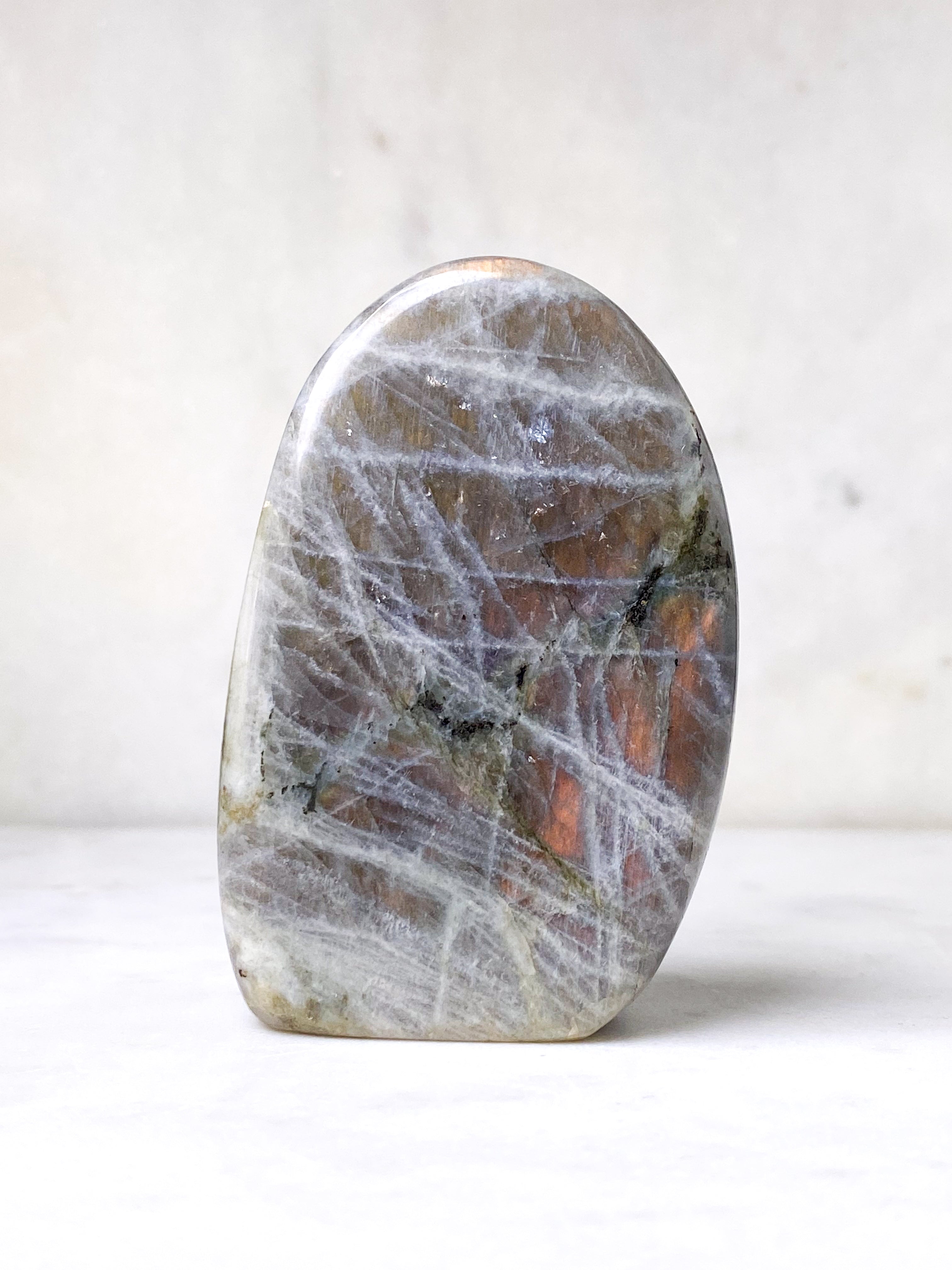 Guld labradorite hjärta