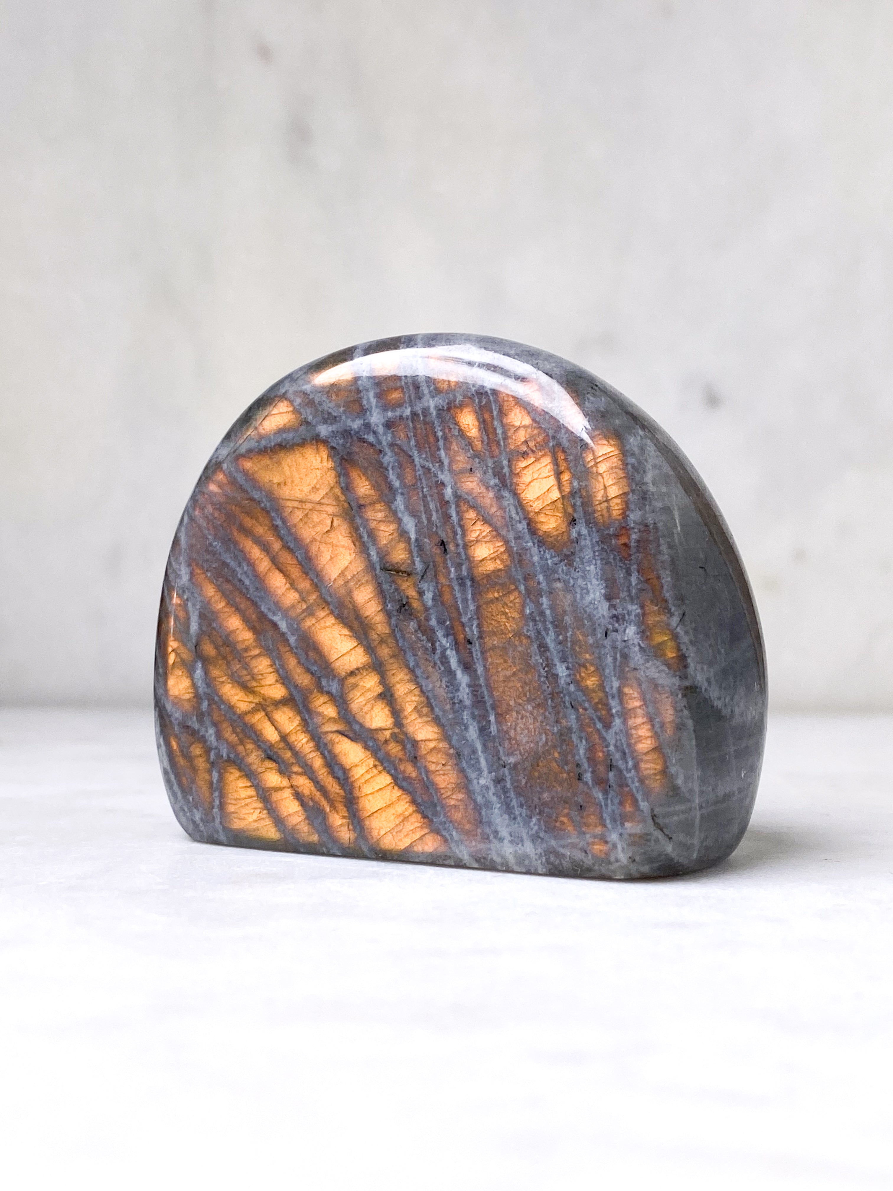 Guld labradorite hjärta