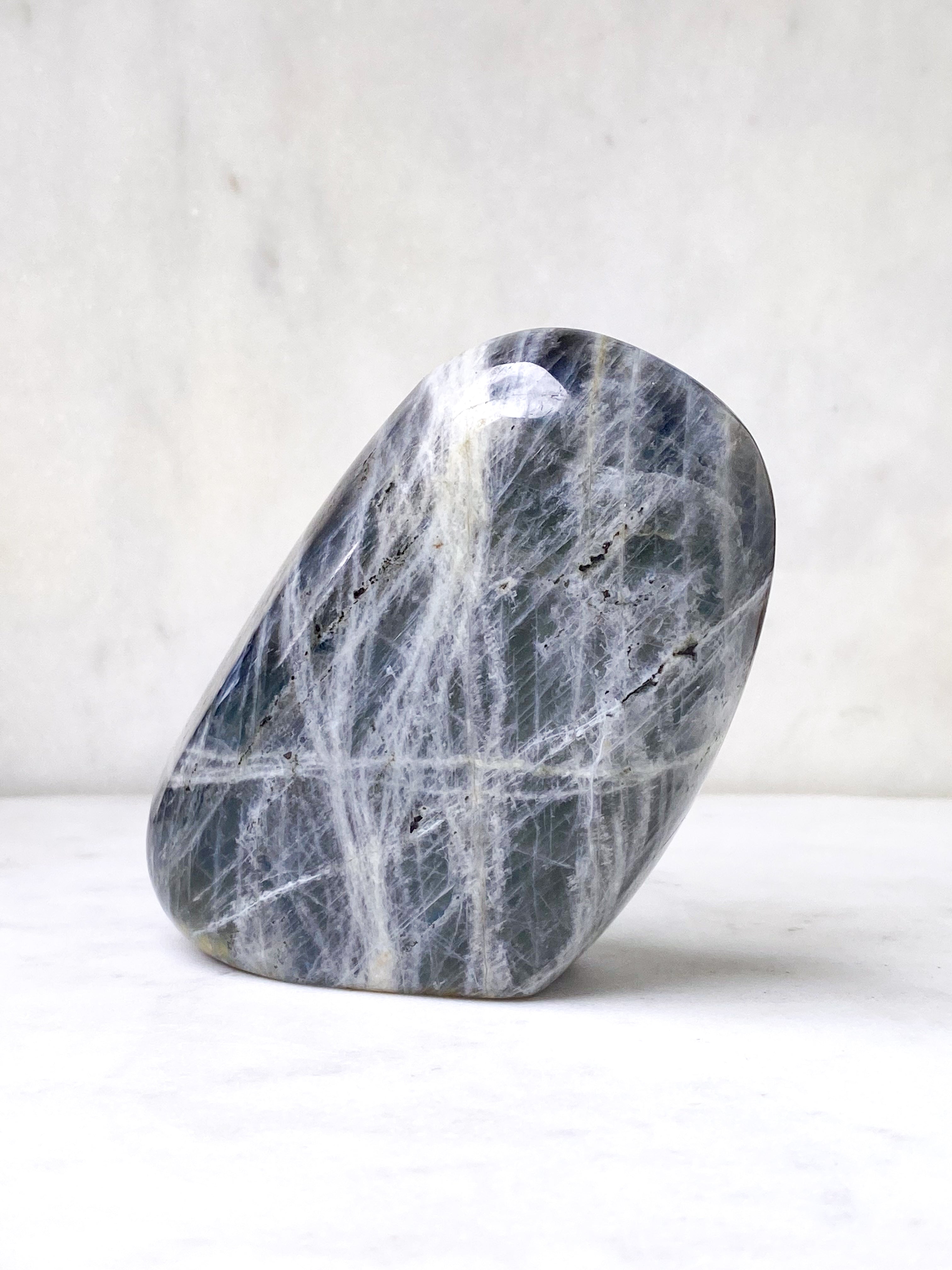 Guld labradorite hjärta