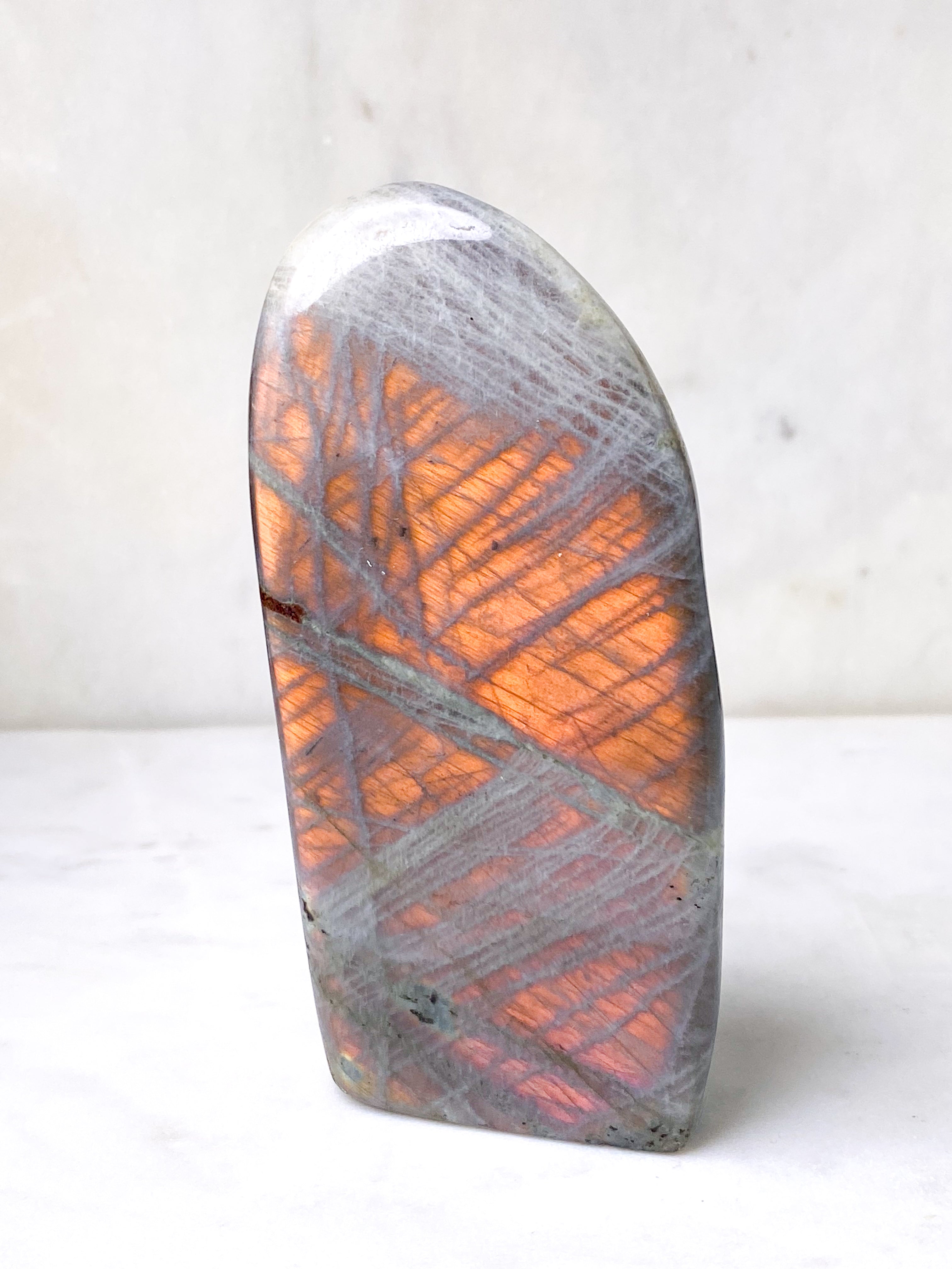 Guld labradorite hjärta