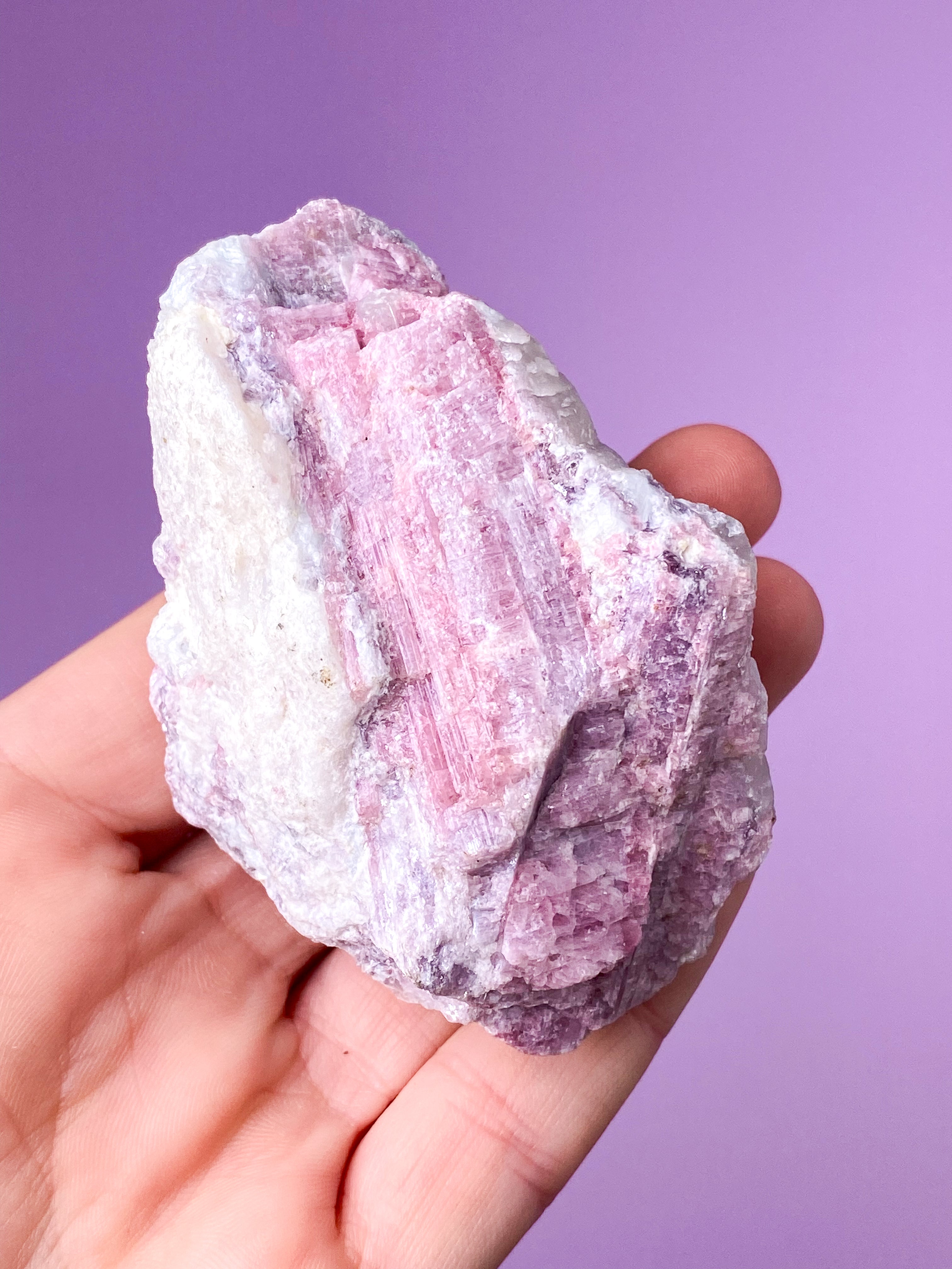 Rosa turmalinkluster (nr 9)