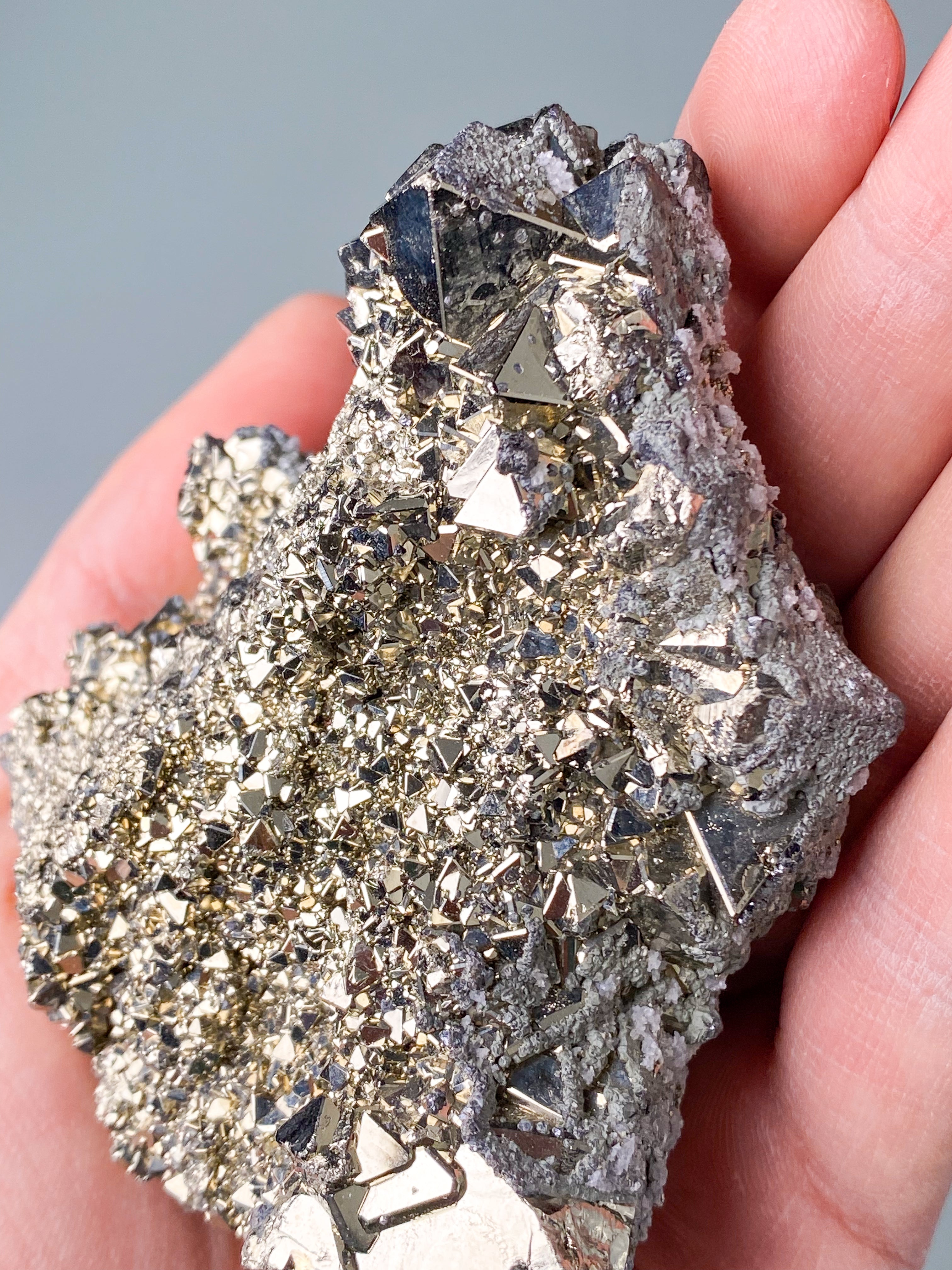 Pyritkluster (nr 11)