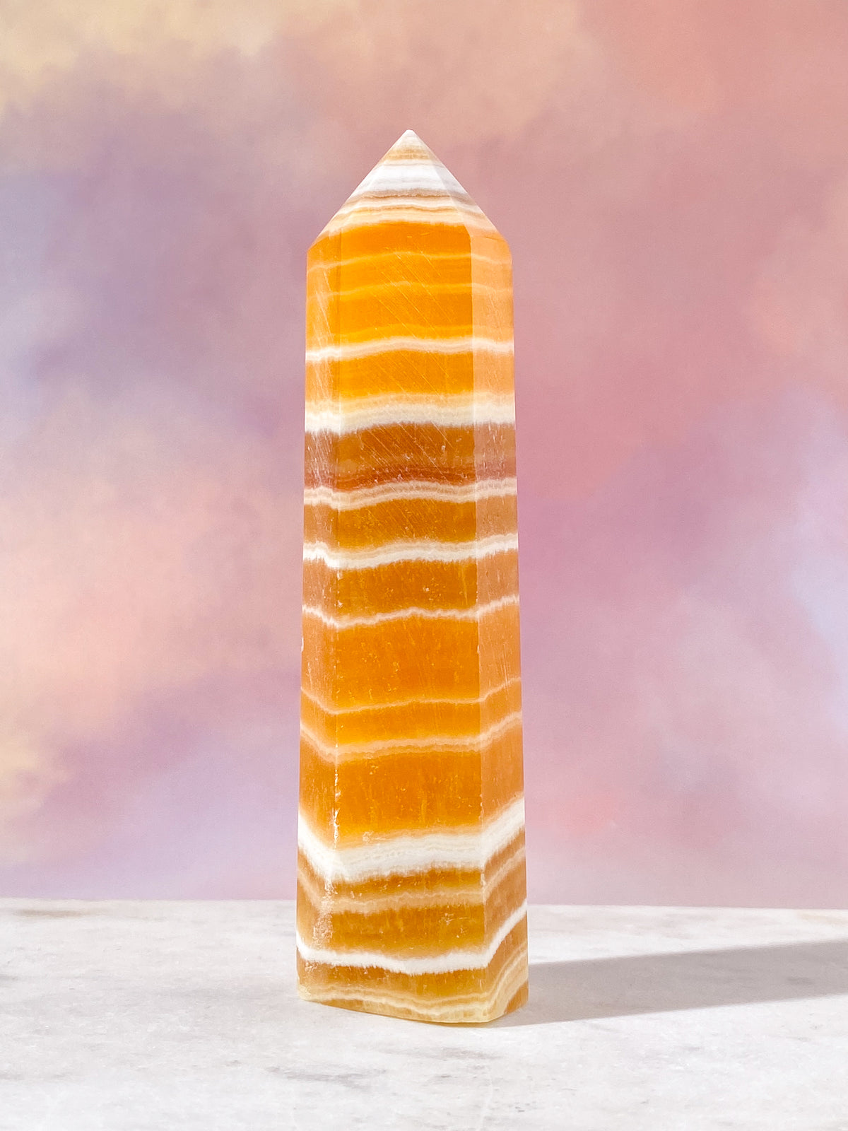 Orange kalcittorn med band (nr 5)