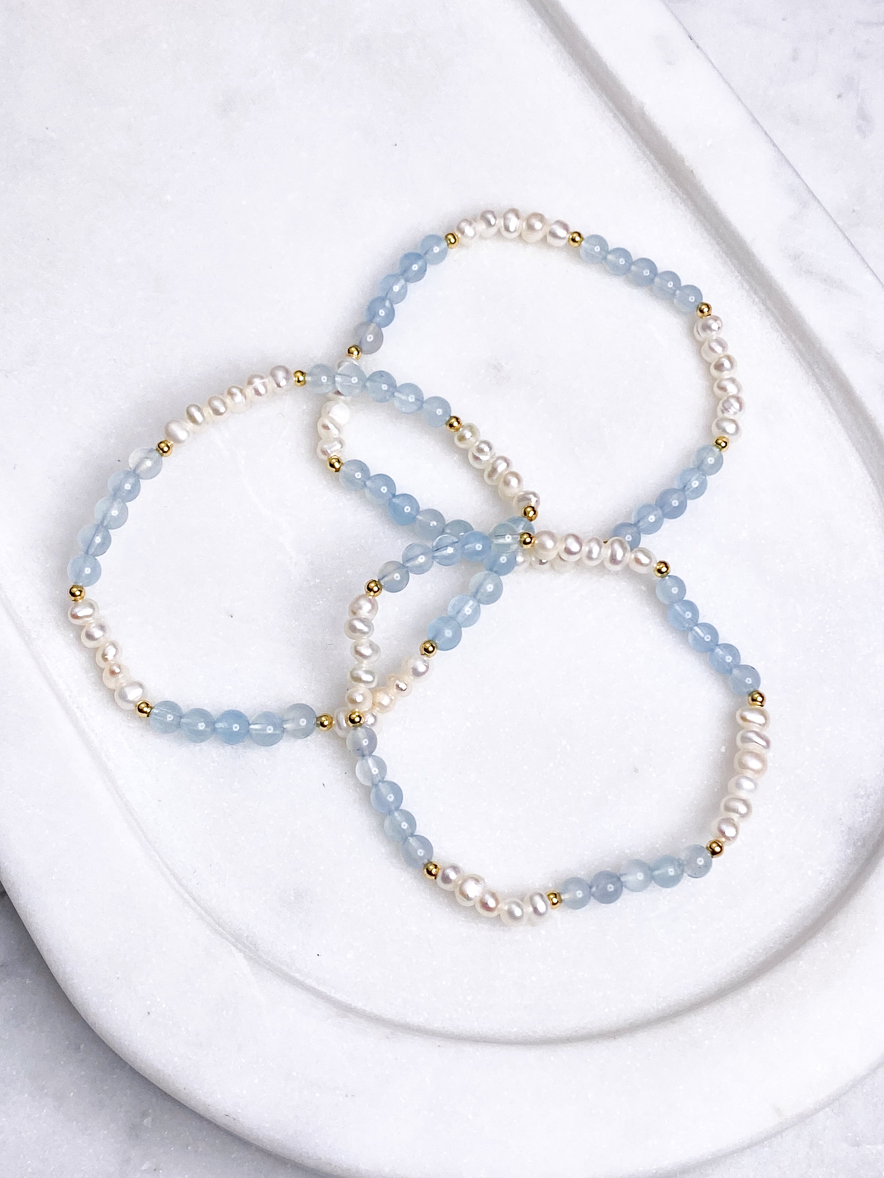 Akvamarin & Ferskvandsperle Armbånd