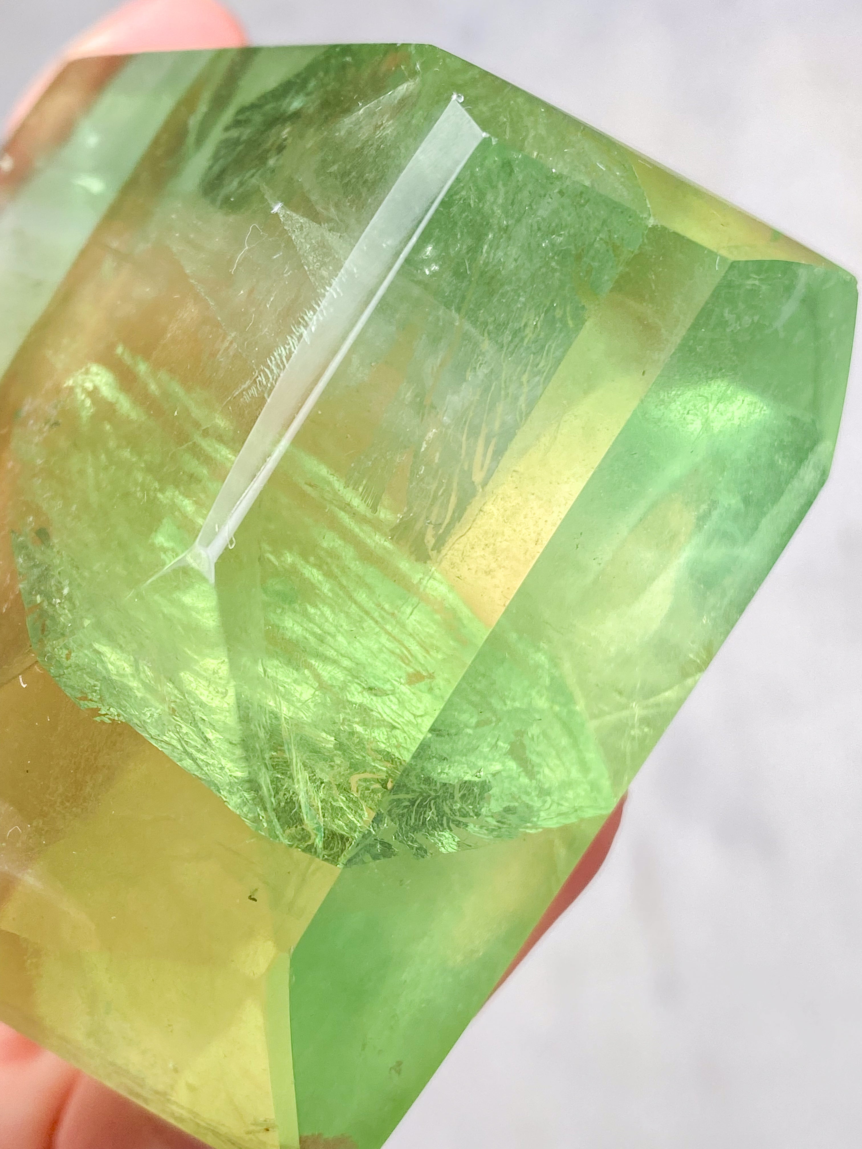 Apple Green Fluorit Freeform (Nr. 4)