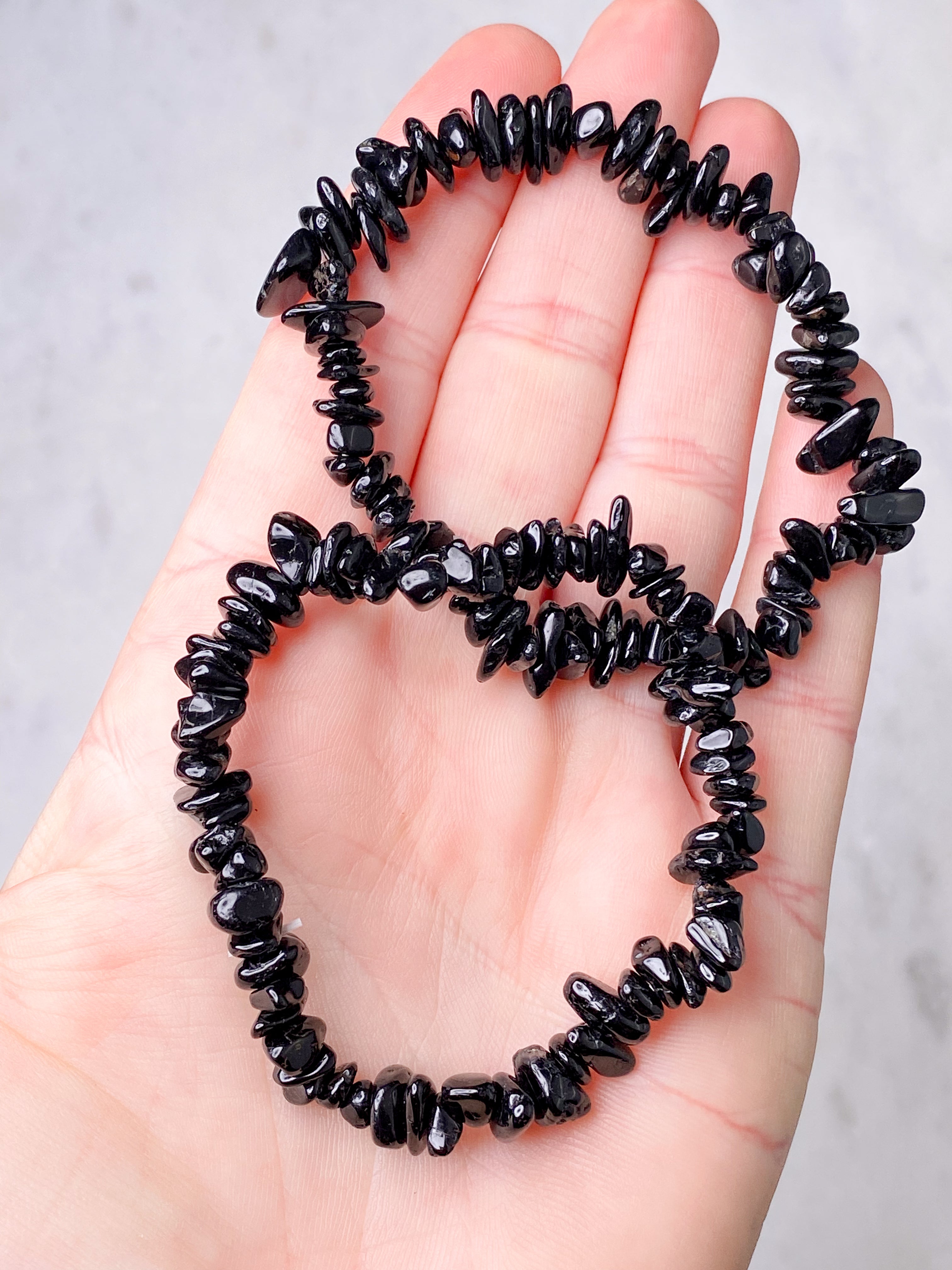 Svart turmalin-chiparmband