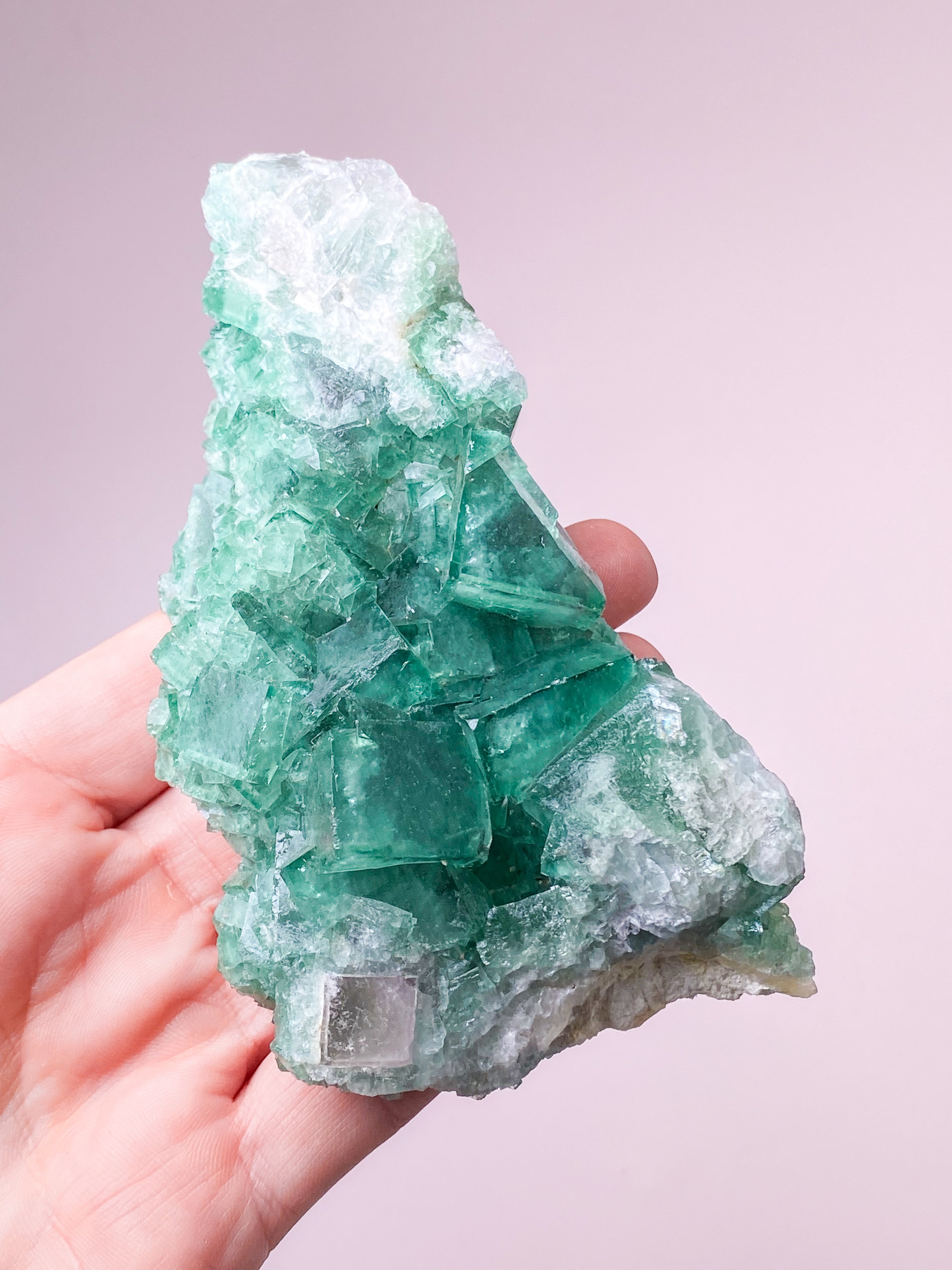 Grøn Kubisk Fluorit Klynge (Nr. 30) Eksklusiv Kvalitet