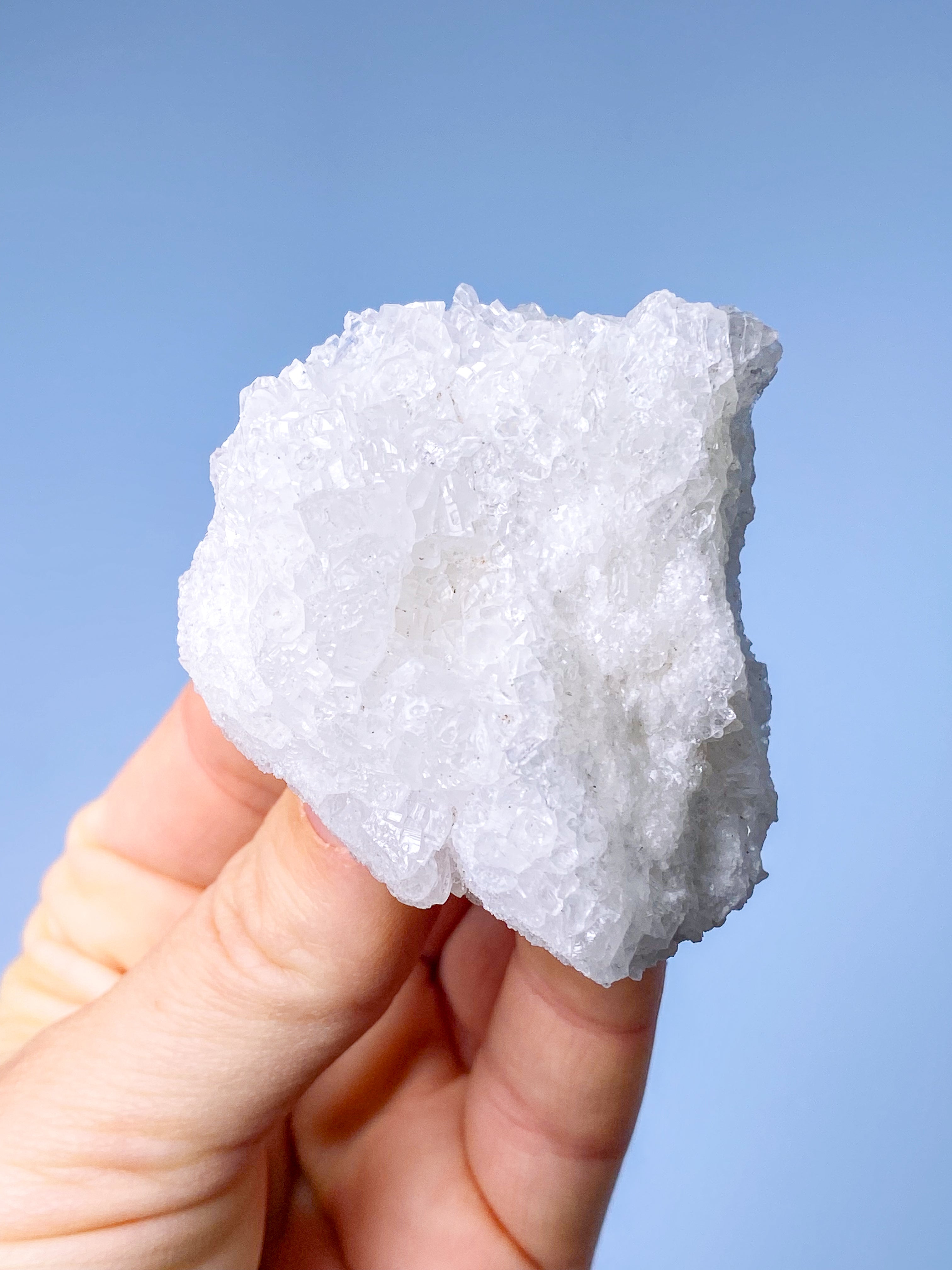 Vitt aragonitkluster (nr 4)