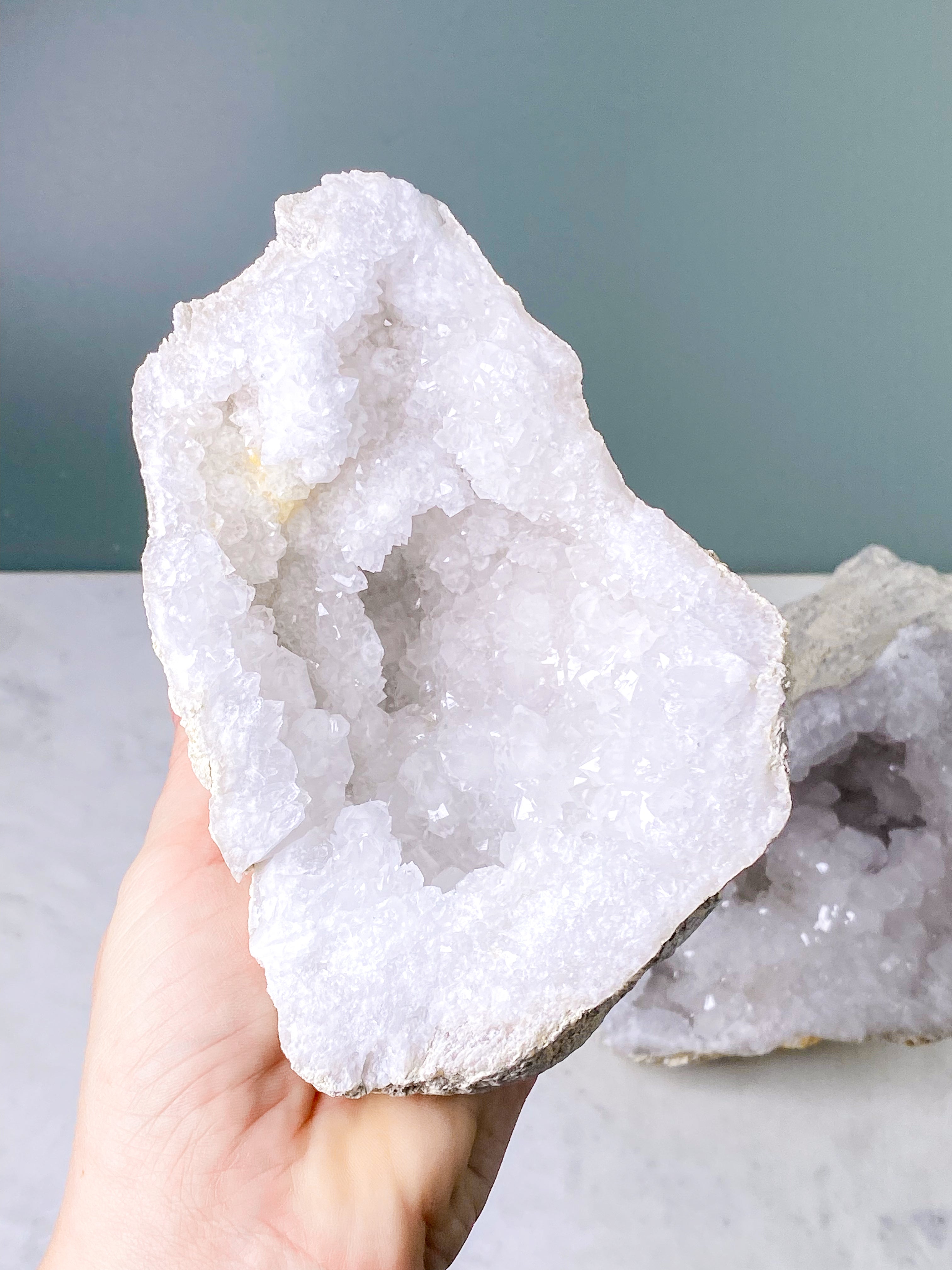 XL bergkristallgeodset (nr 30)