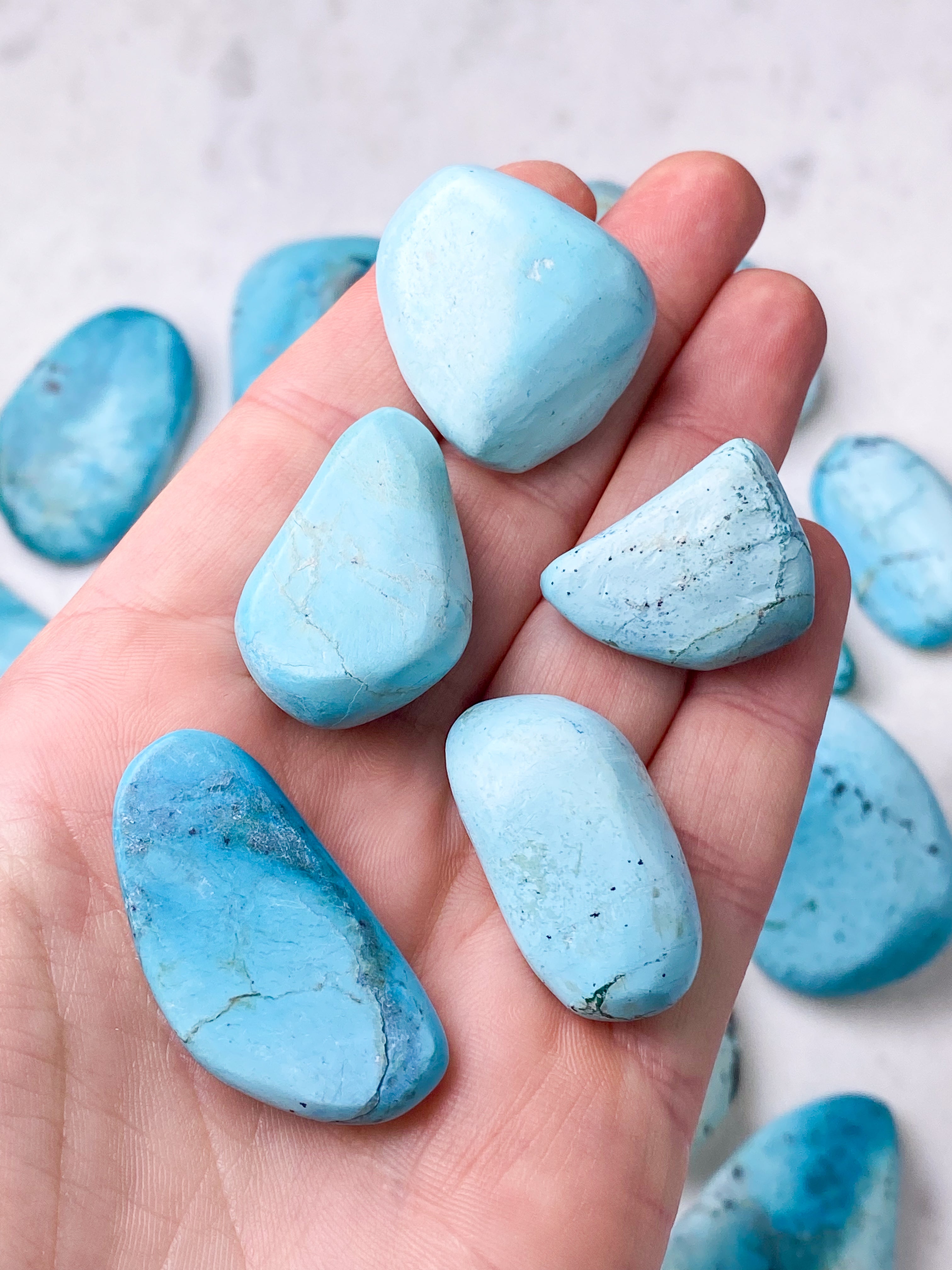 Akva Chrysocolla polerad