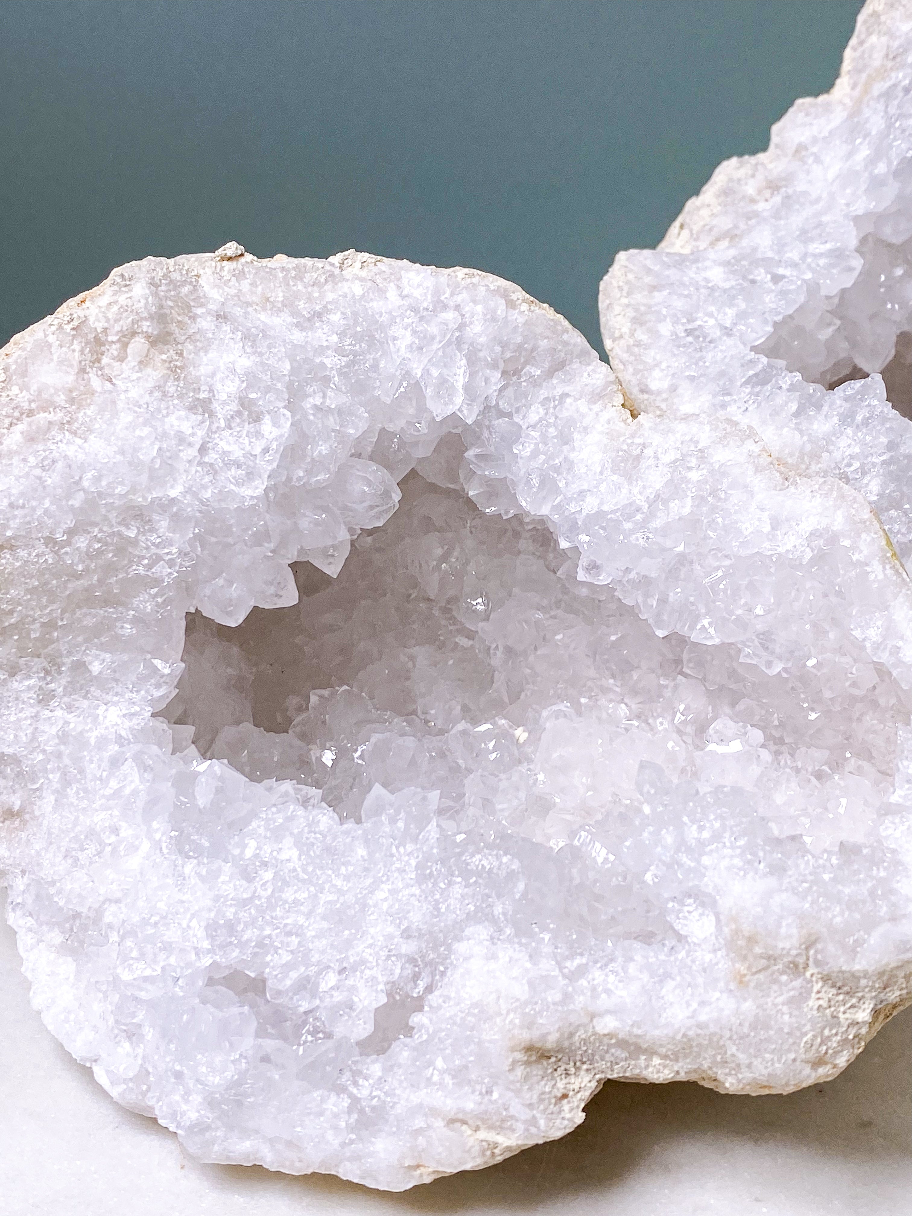 XL bergkristallgeodset (nr 30)