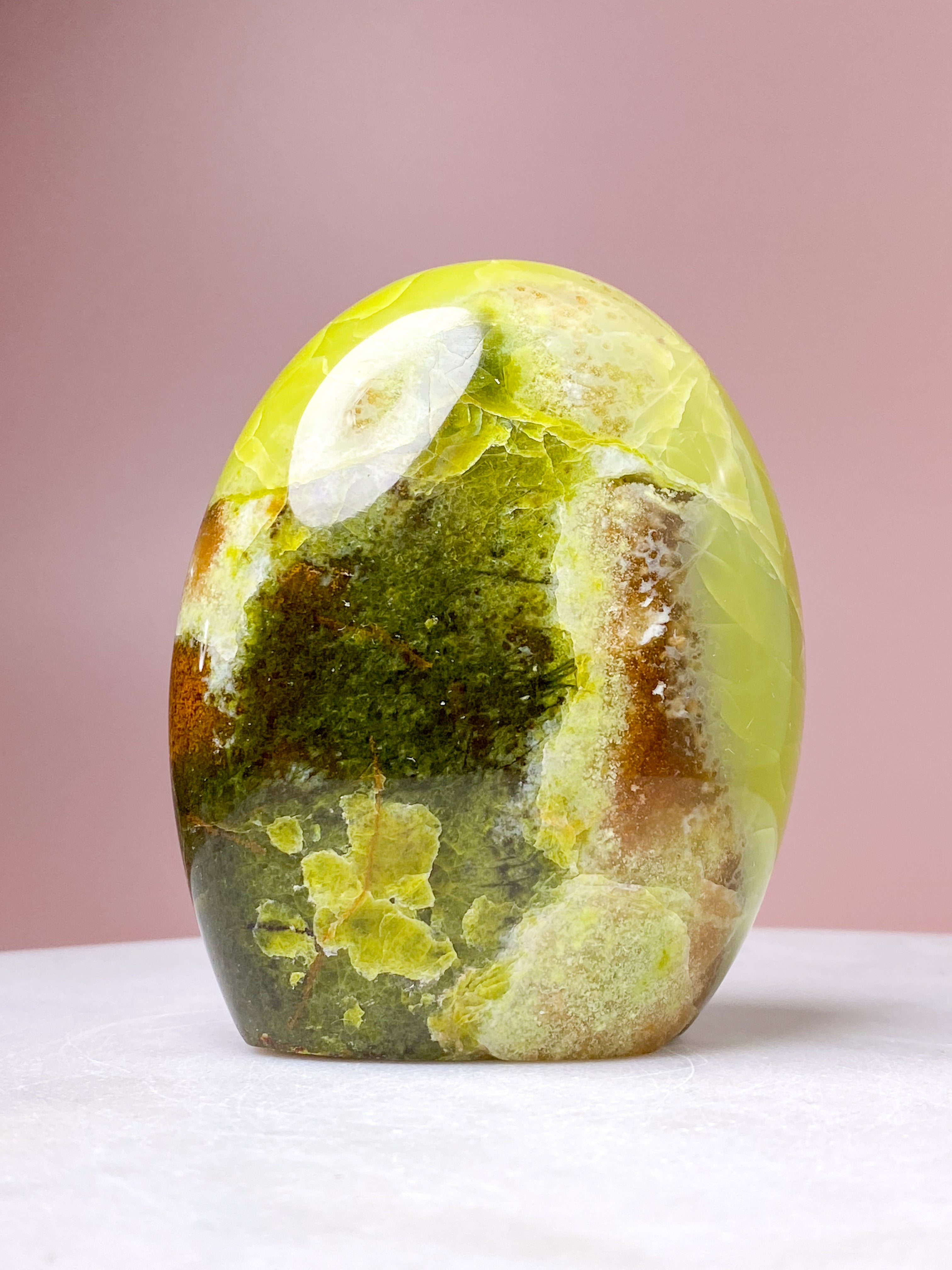 Grön opal polerad