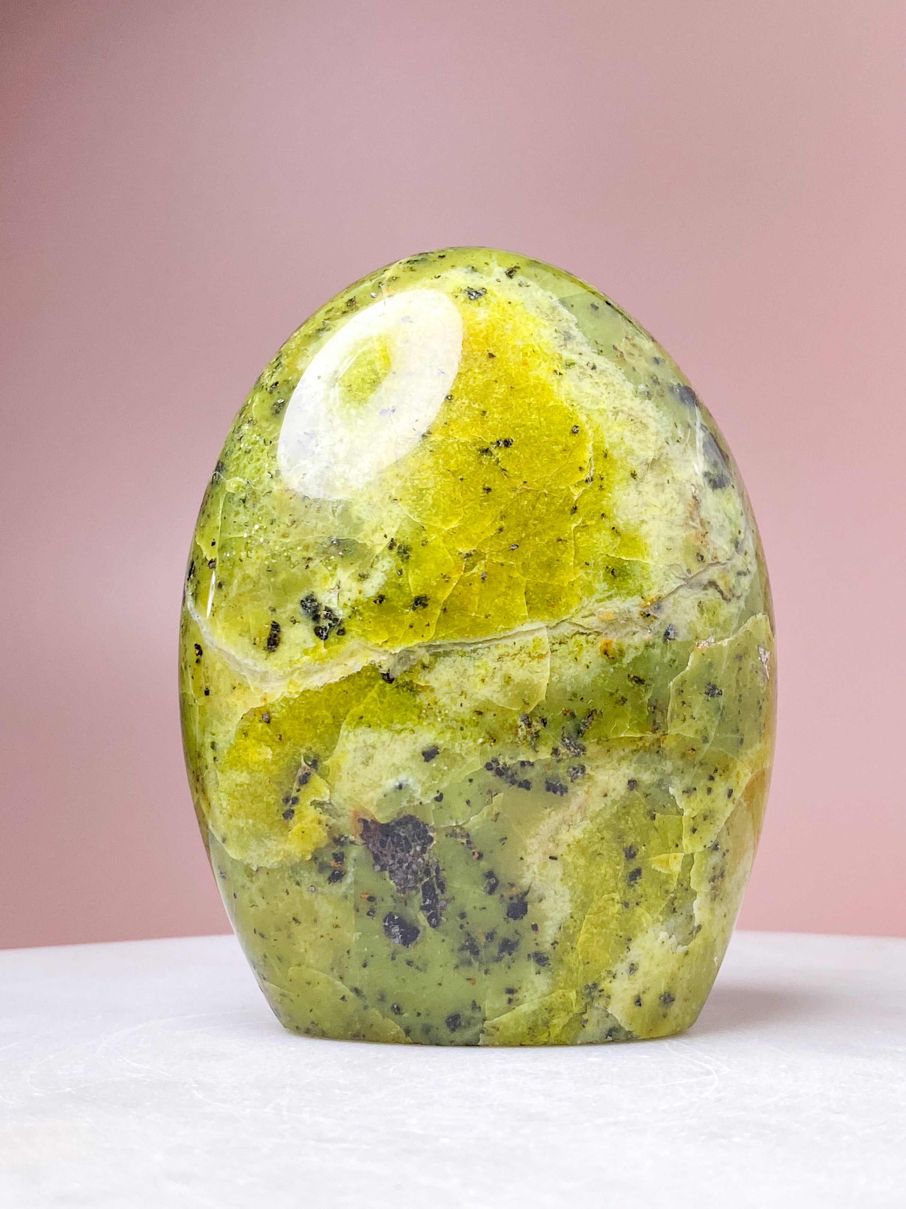 Grön opal polerad
