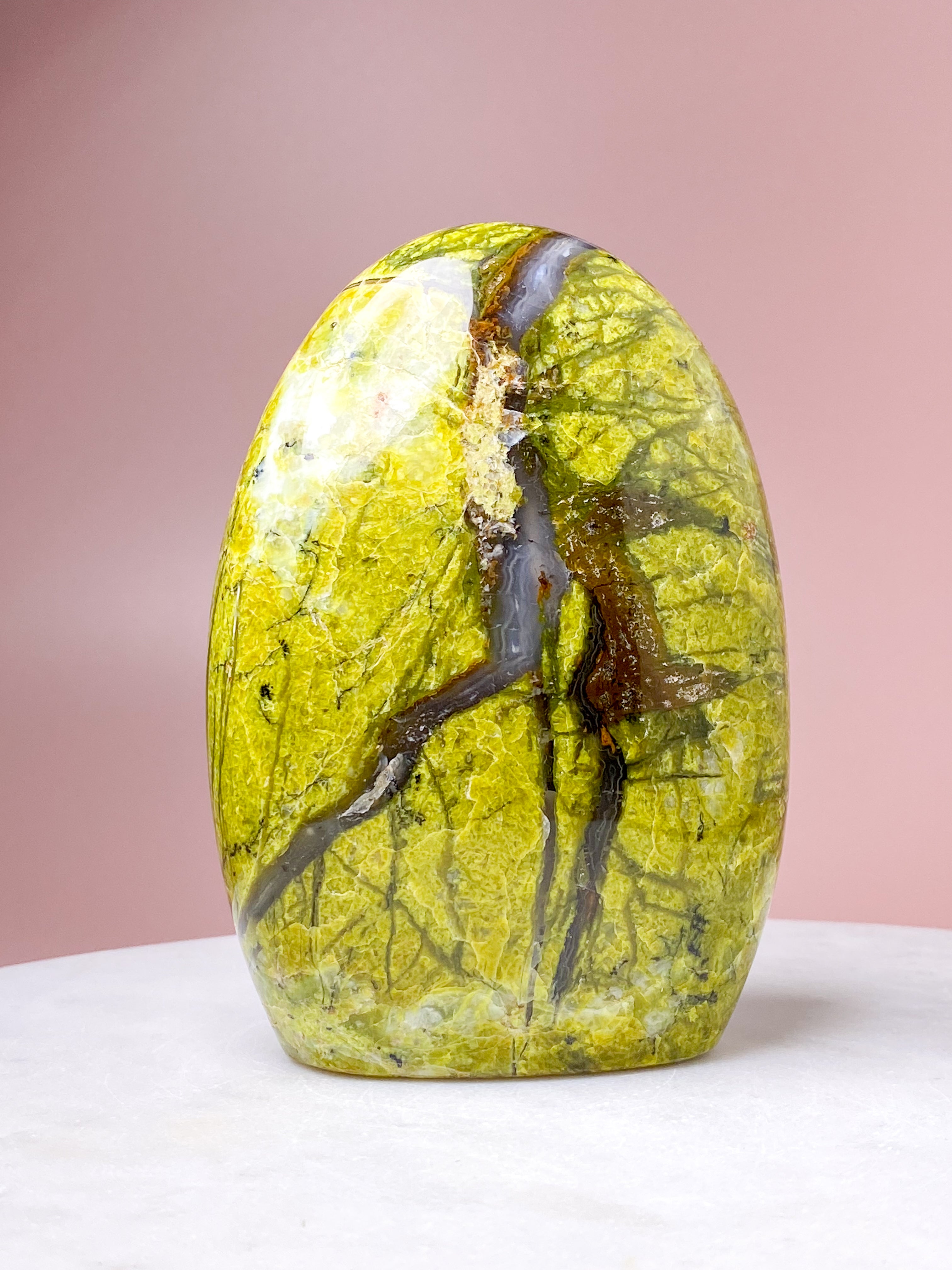 Grön opal polerad