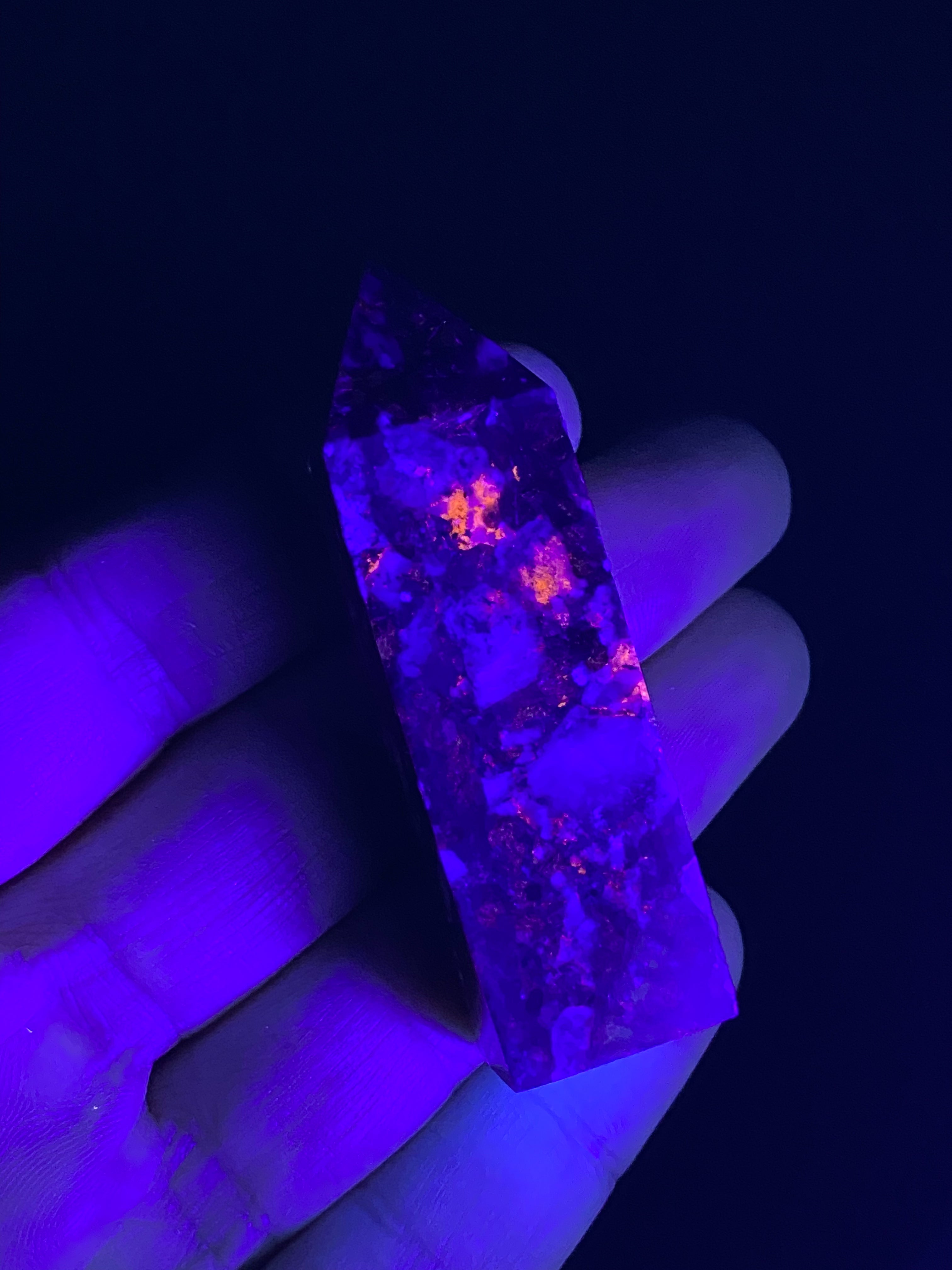 Eudialyte-tornet (nr 7) Exklusiv kvalitet