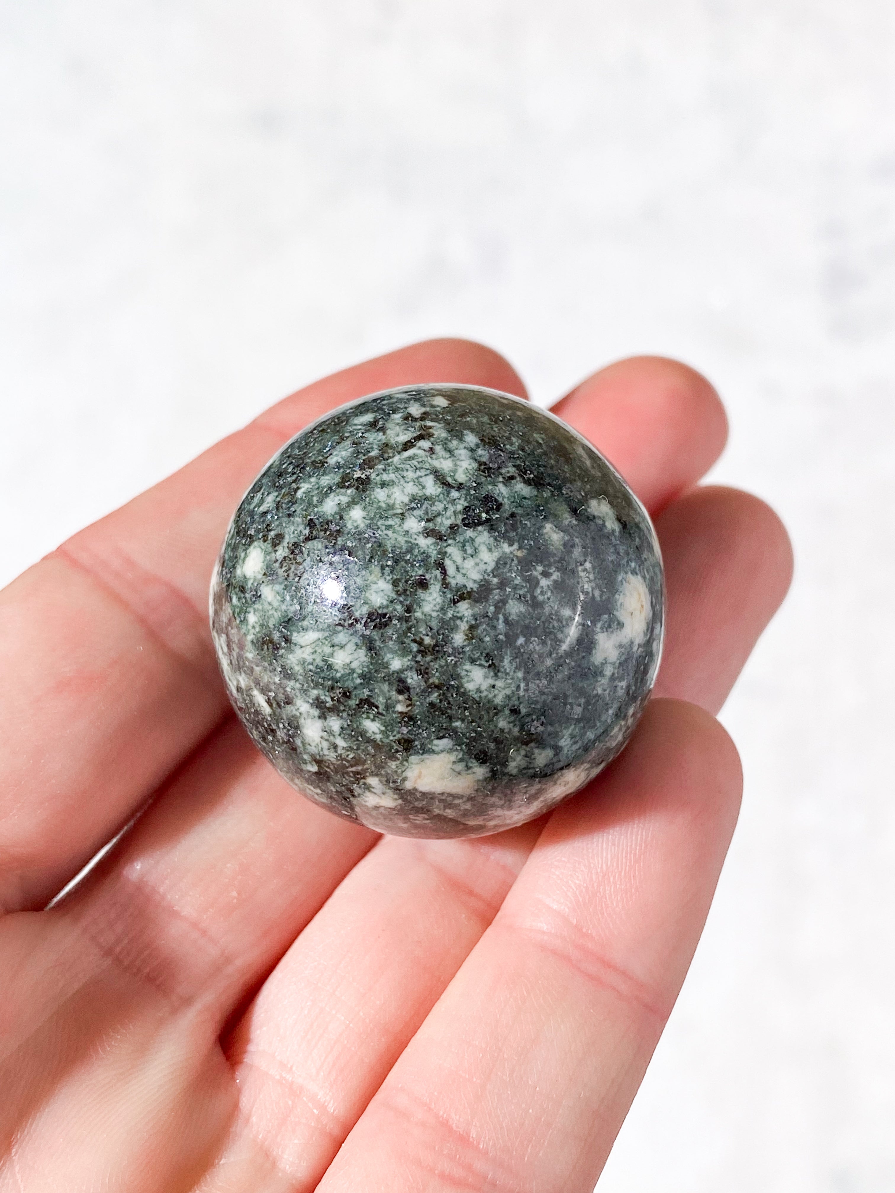 Stonehenge Bluestone Kugle (Nr. 5)